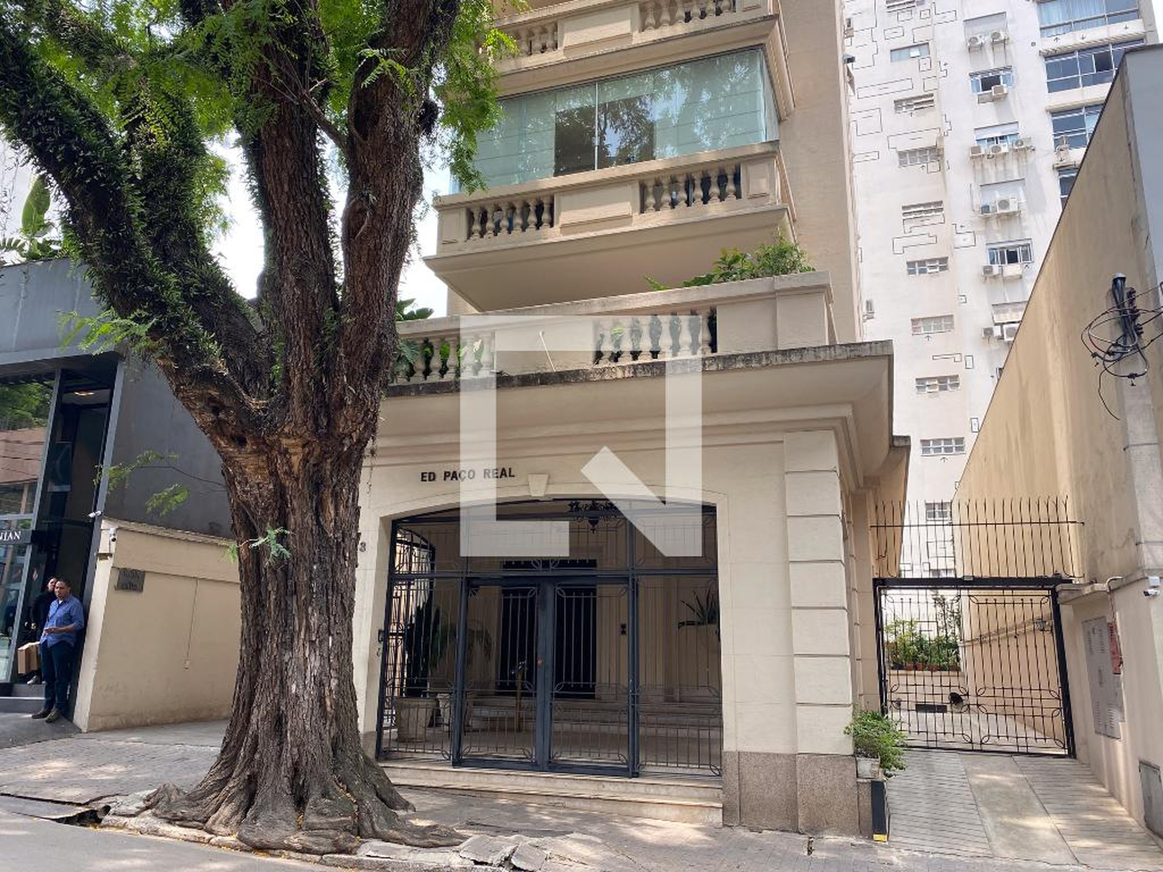 Fachada Condomínio Paço Real