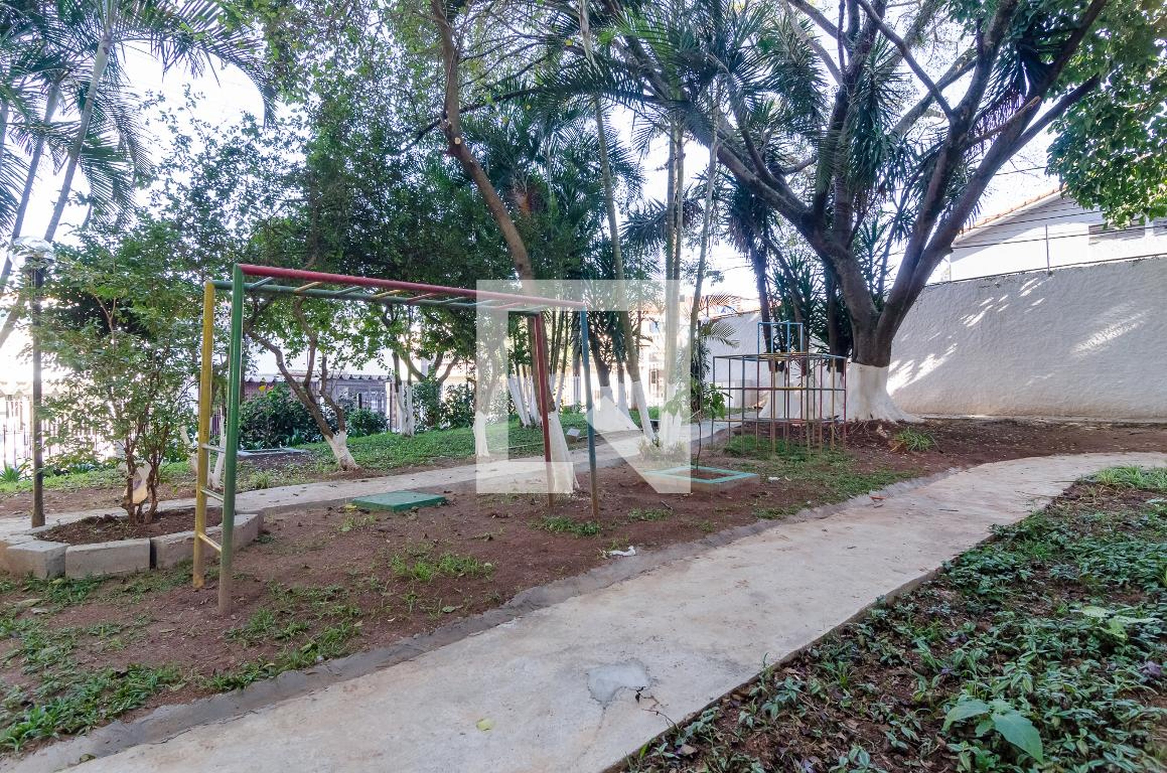 Playground - Ed. São Francisco