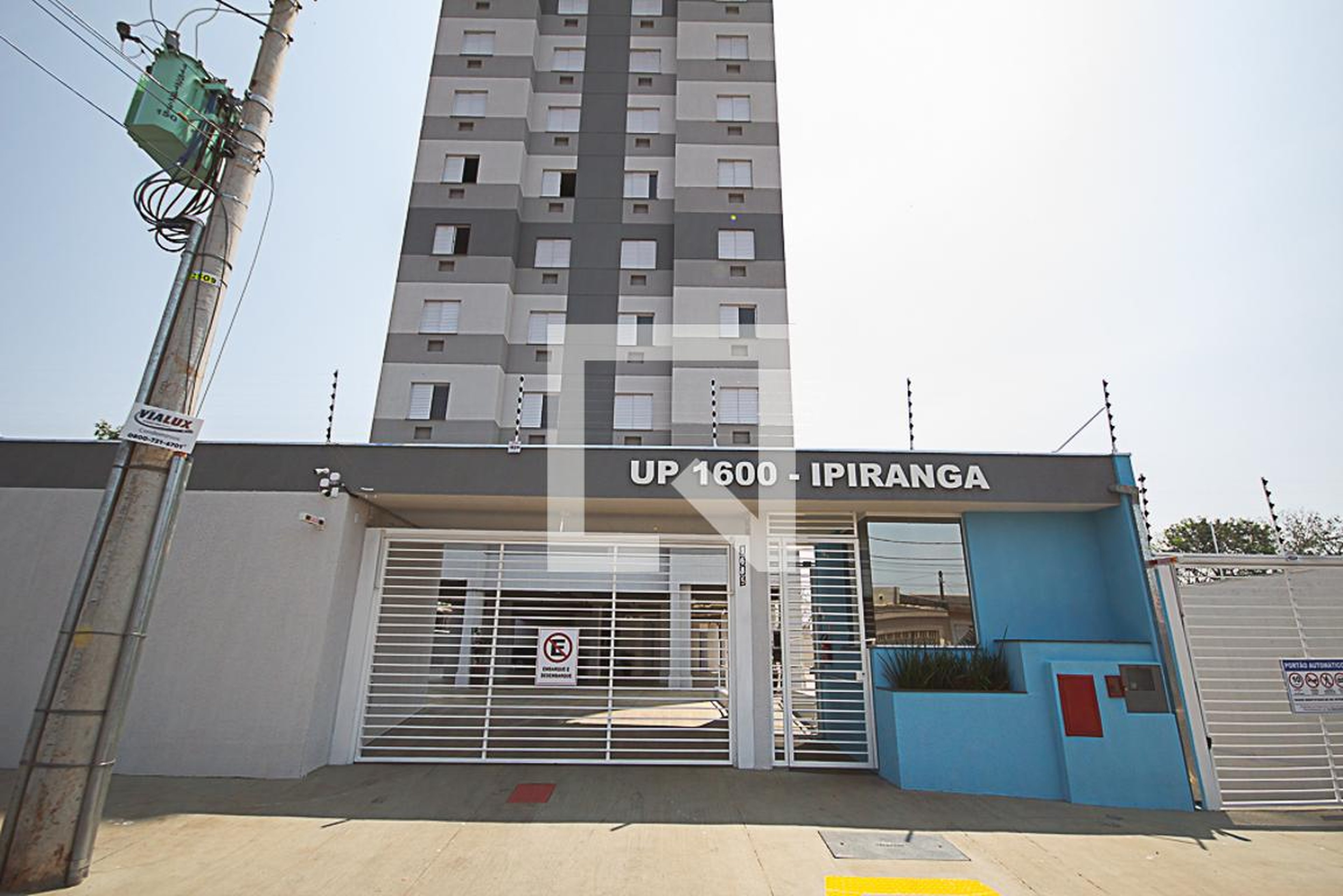 Fachada do condomínio Condomínio em Rua Tabatinga, 602