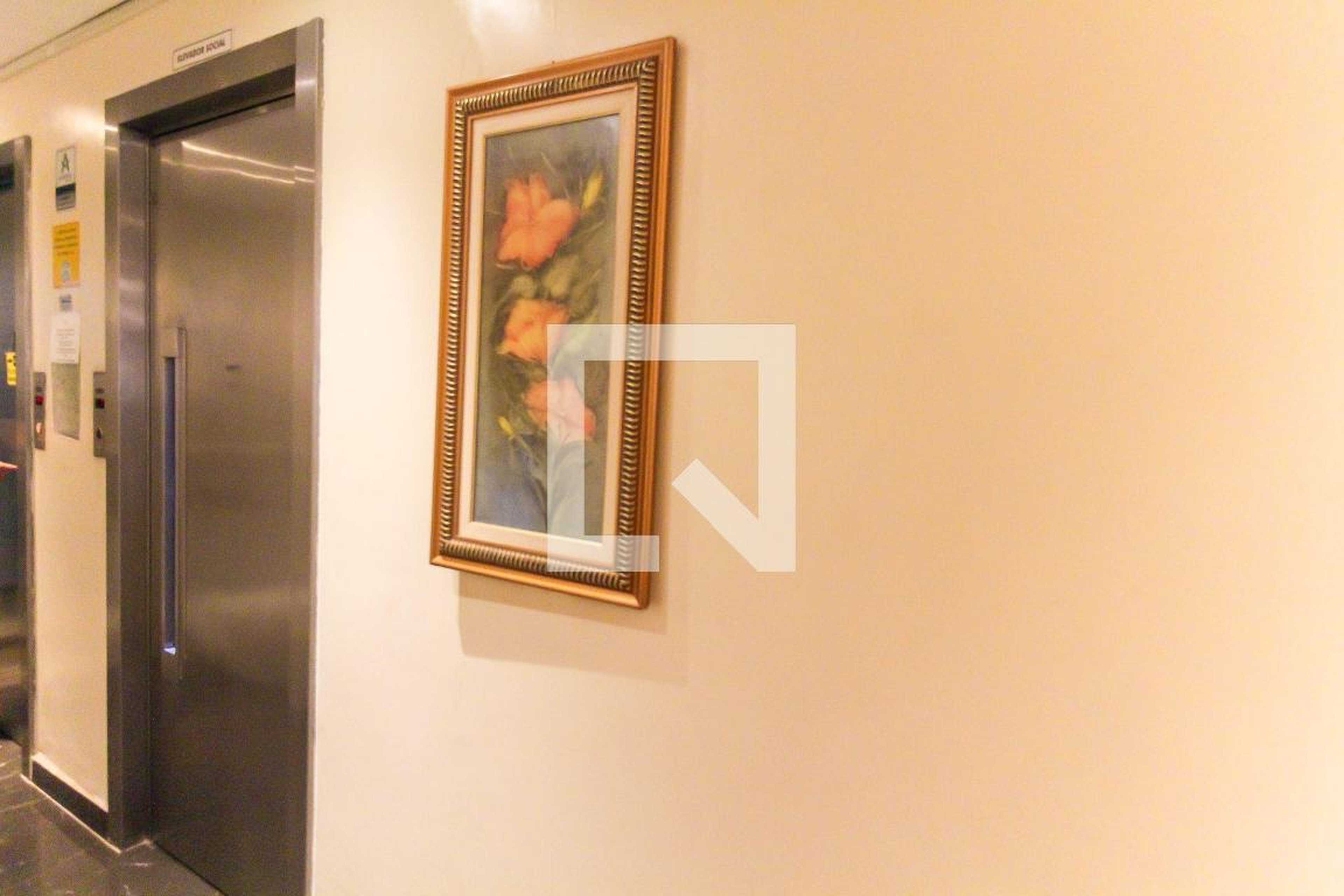 Hall - Edificio Alba