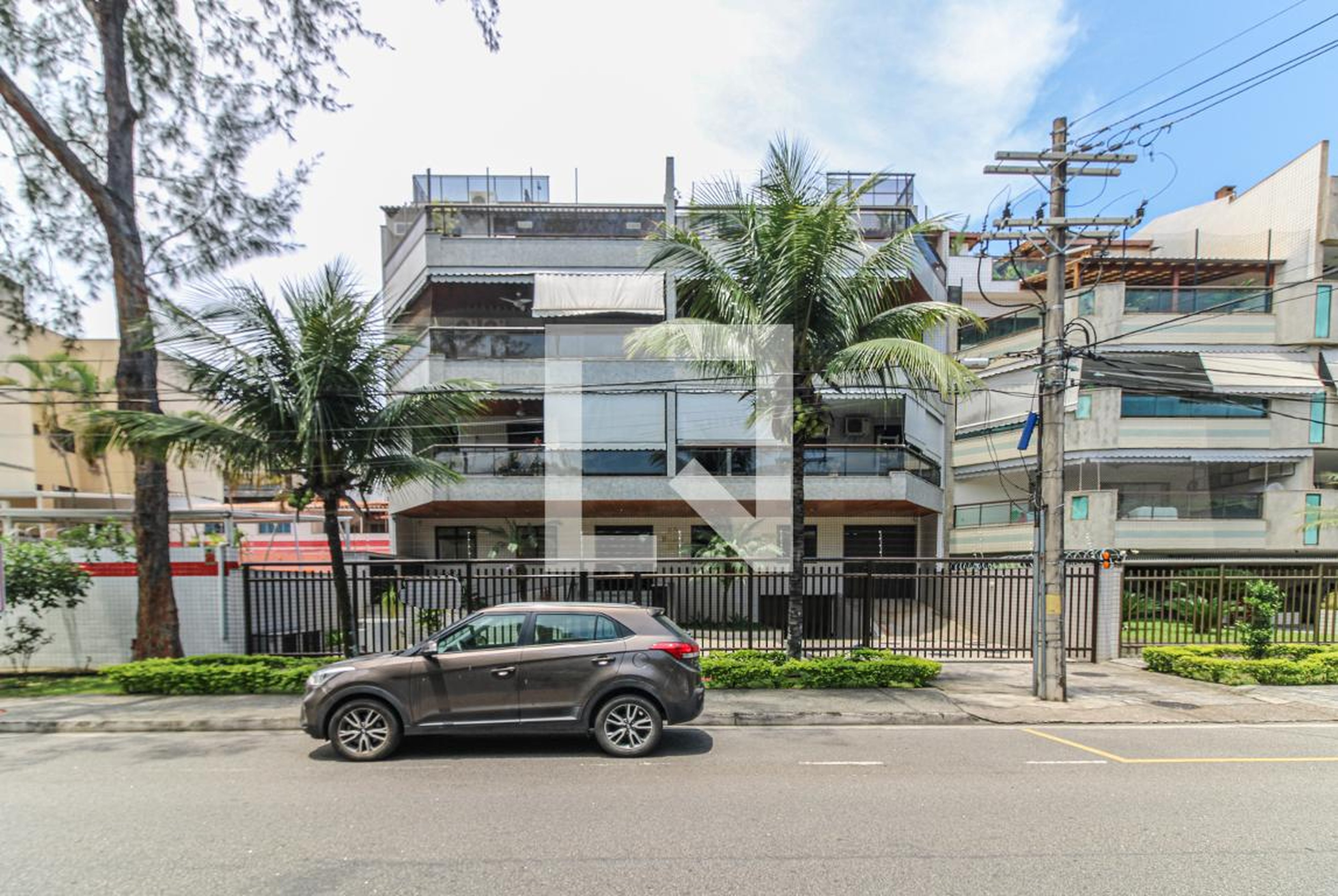 Fachada Edifício Matheus Lomba