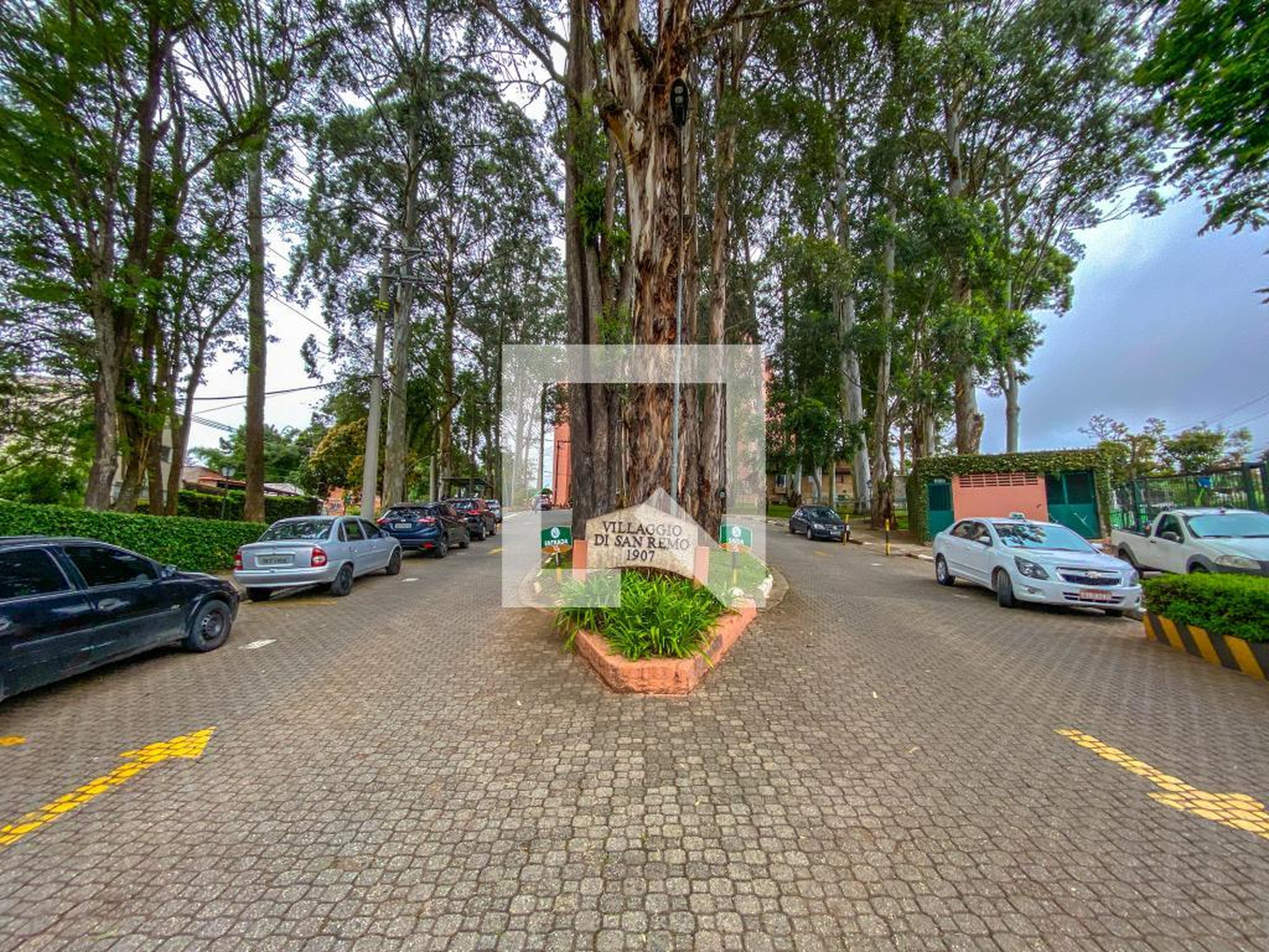 Fachada do Condomínio Condomínio Villaggio di San Remo
