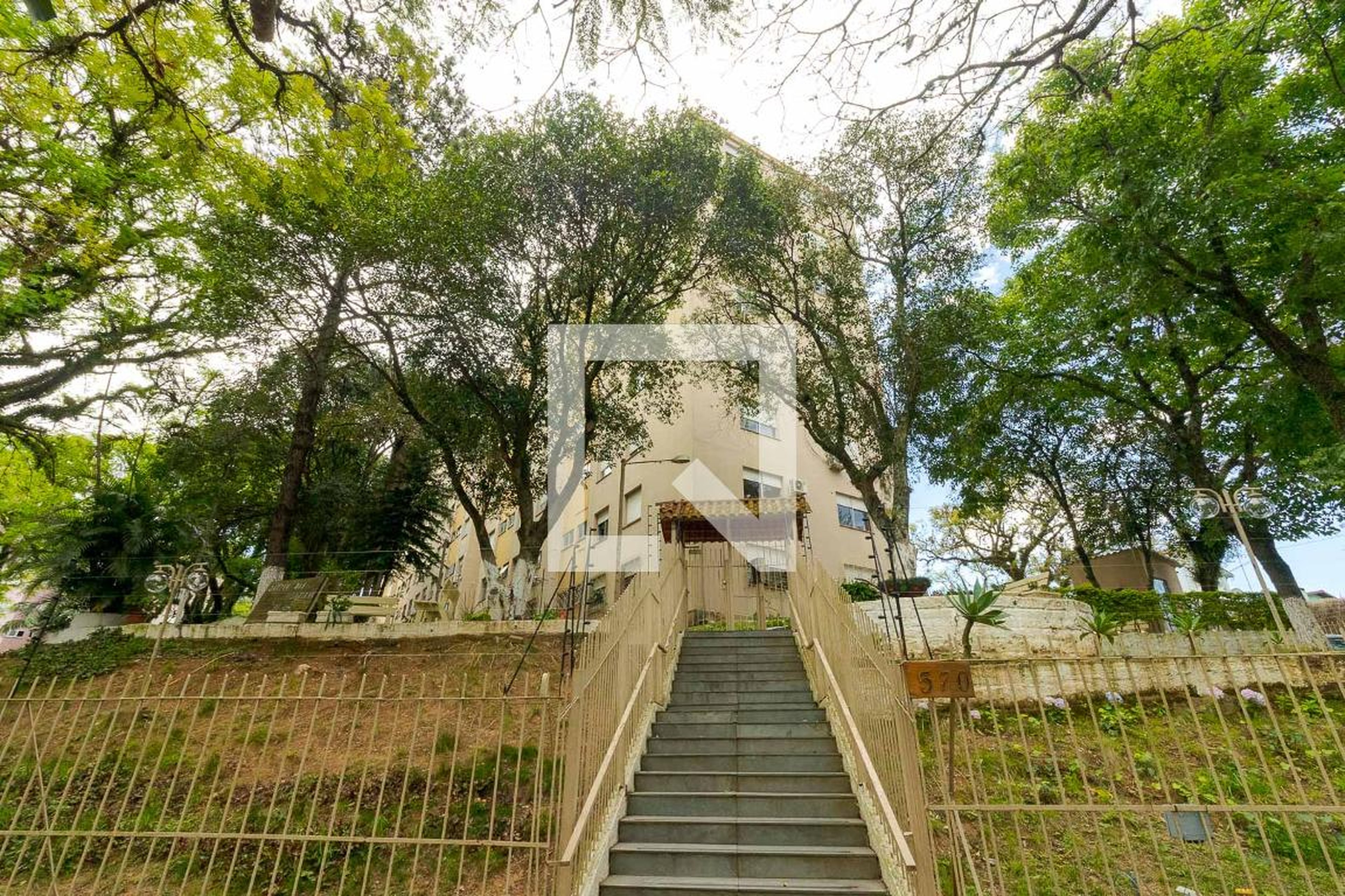 Fachada do condomínio Condomínio Jardim das Palmeiras VII