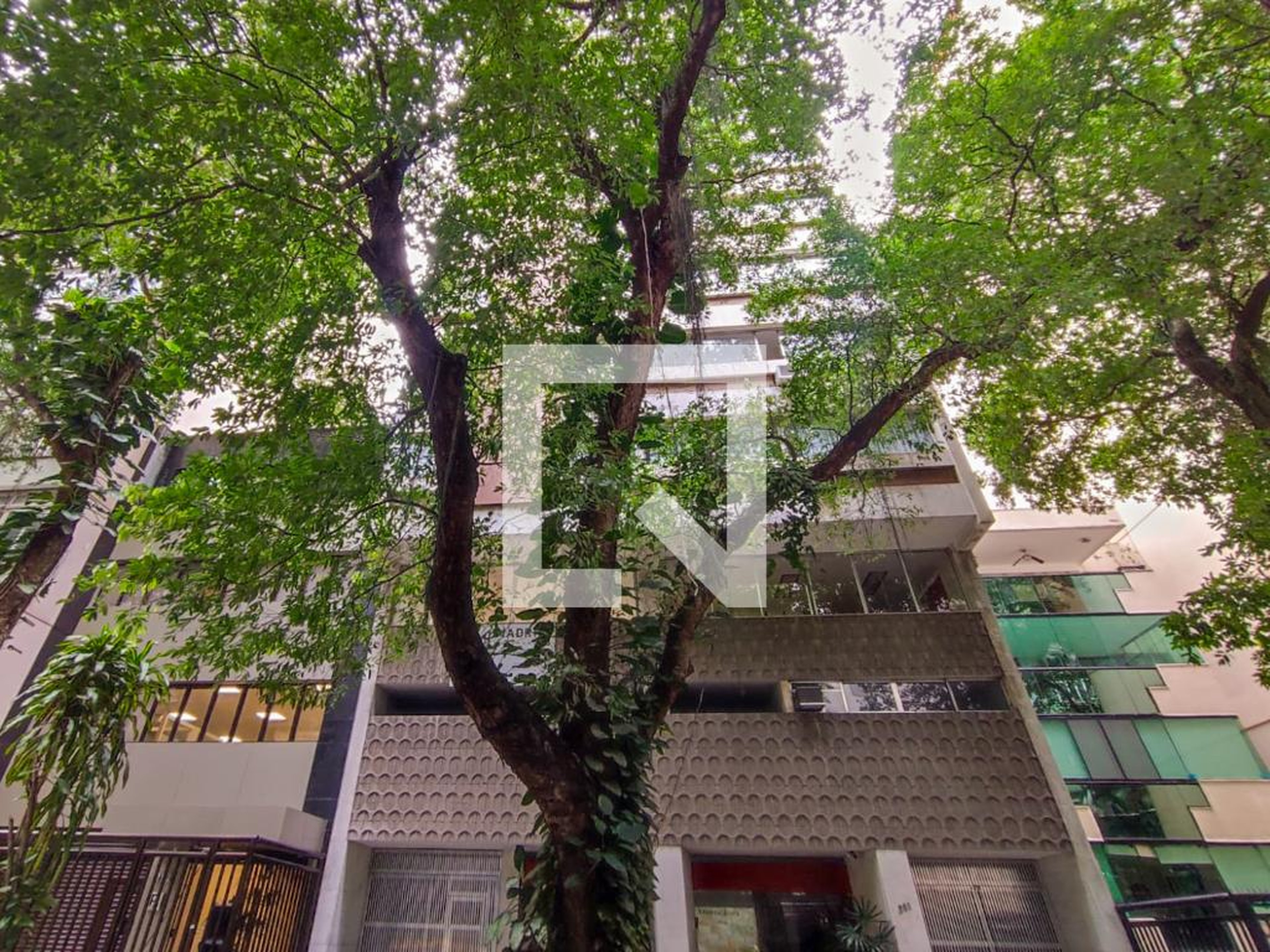 Fachada Condomínio Bandeirantes Bernardo Lobo