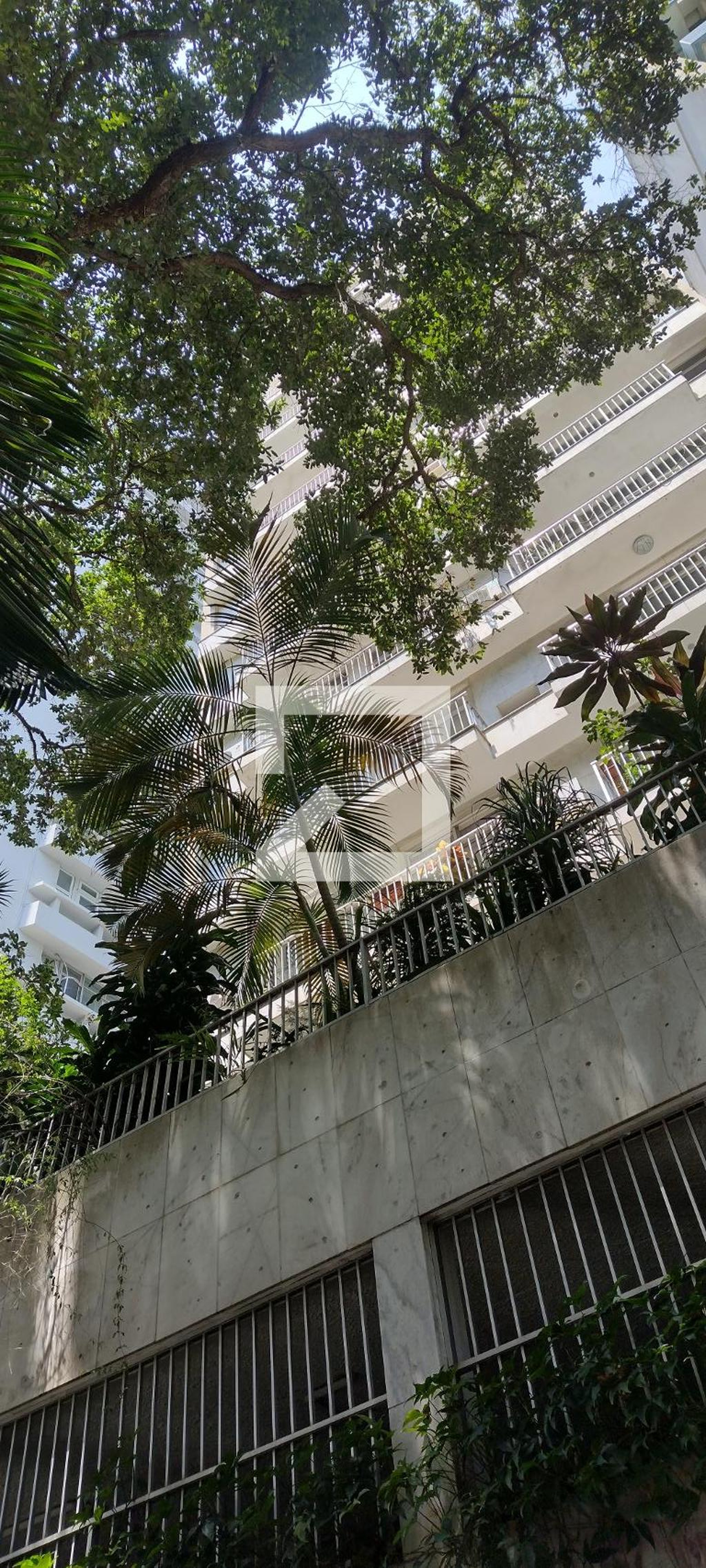 Fachada Condomínio Rio da Serra