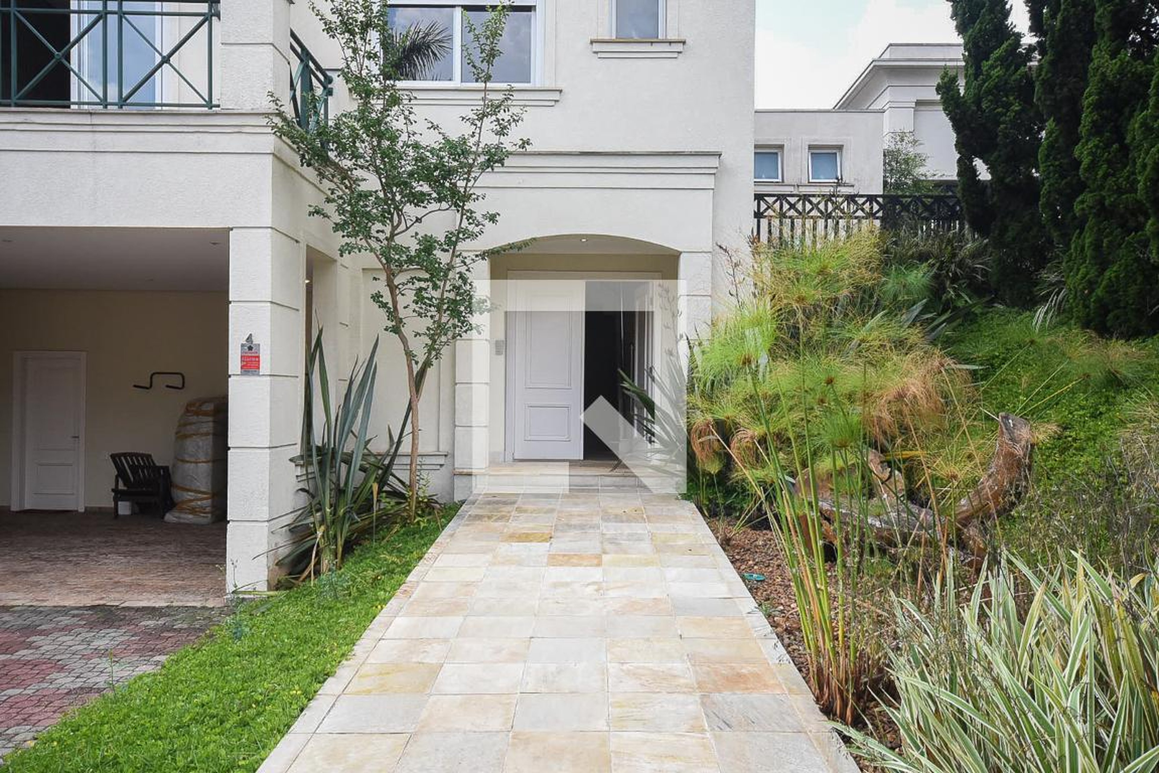 Entrada - Residencial Les Jardins