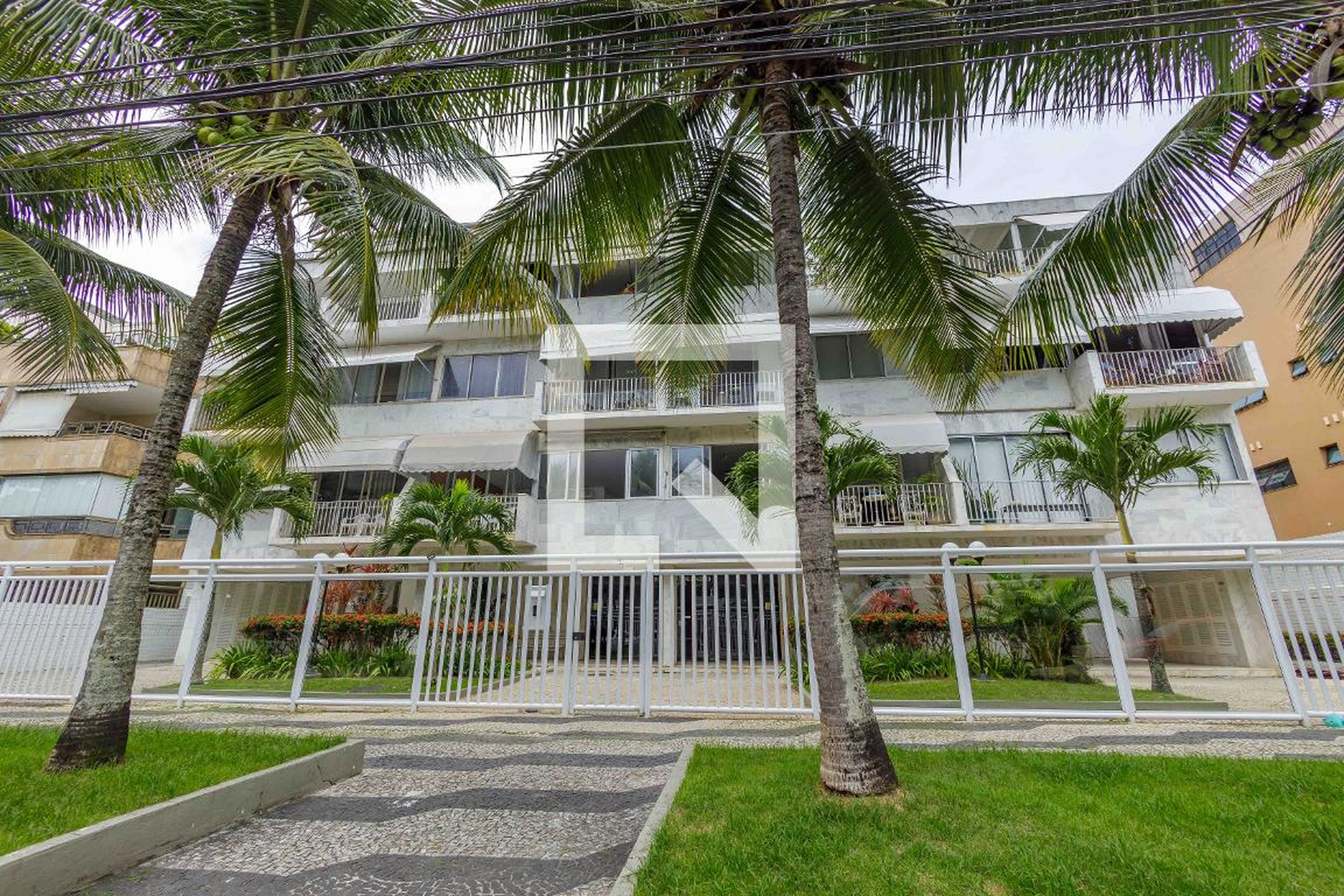 Fachada Condomínio em Avenida Afonso de Taunay, 72