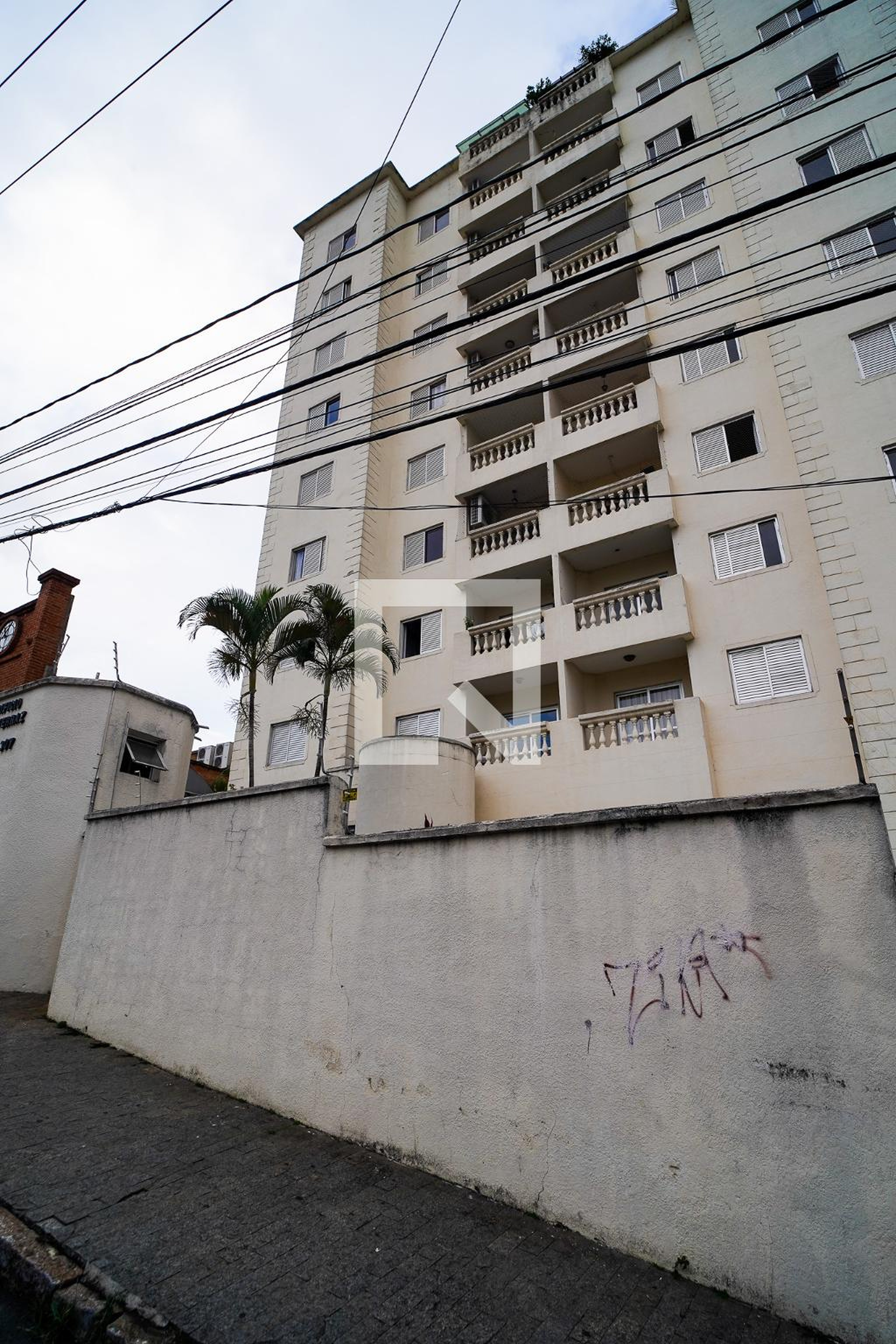 Fachada Condomínio Silvestre Ferraz