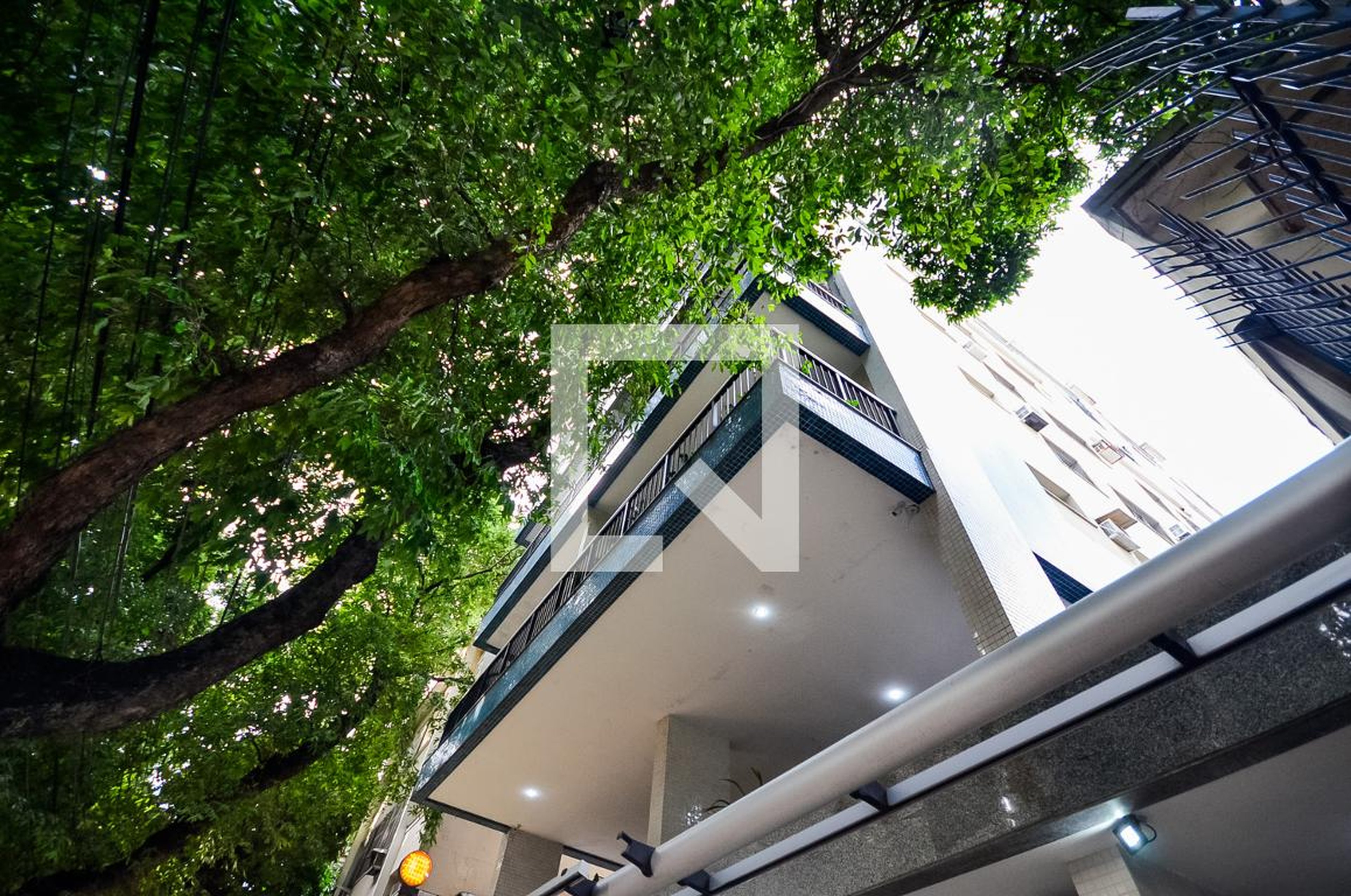 Fachada Edifício Paul Verlaine