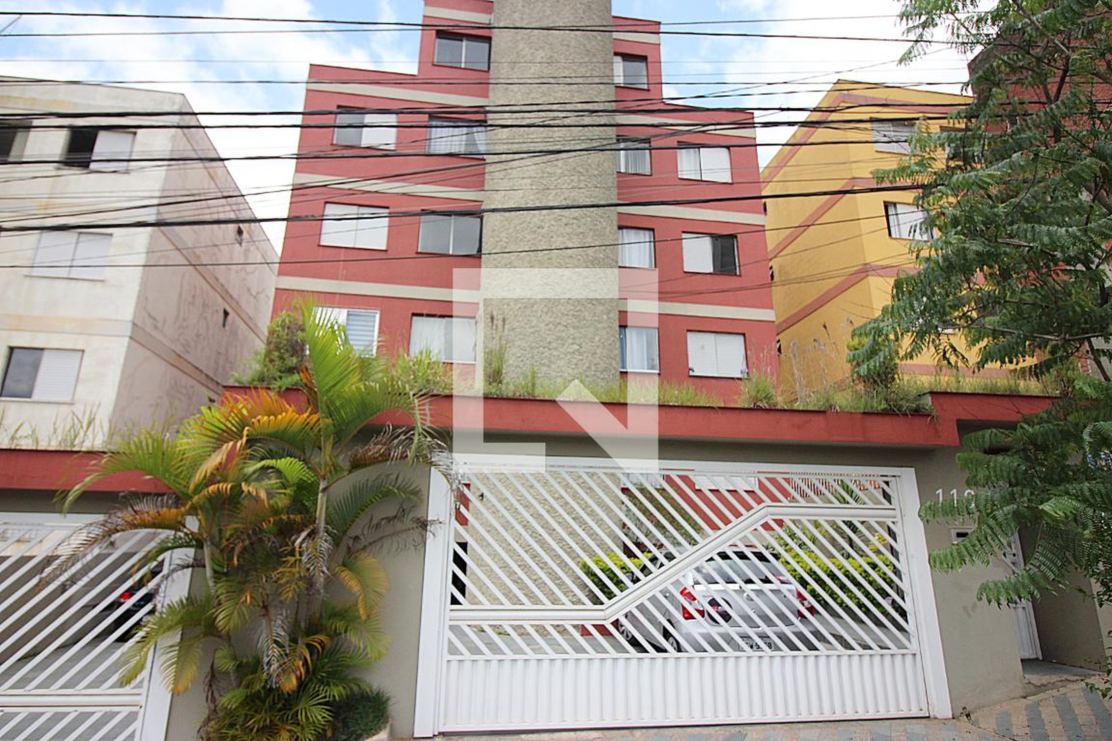 Fachada do Prédio Condomínio em Rua Graciliano Ramos, 110
