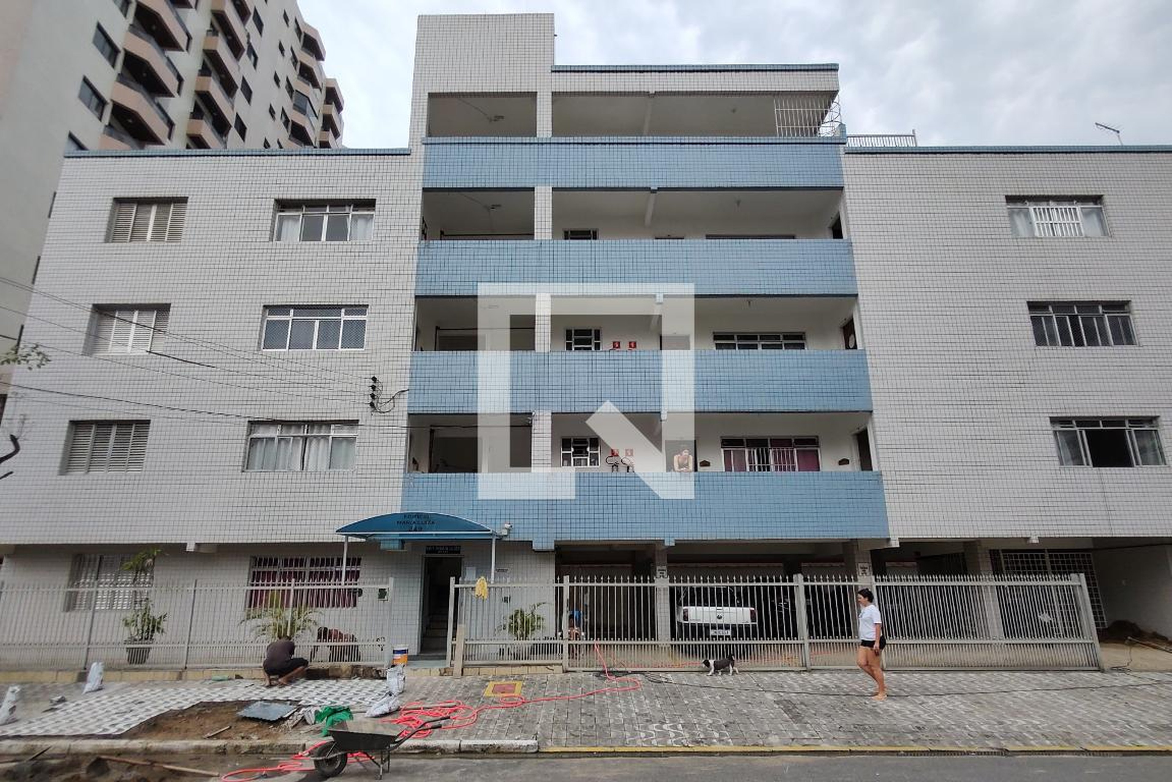 Fachada do Prédio Condomínio em Rua Caiapós, 249