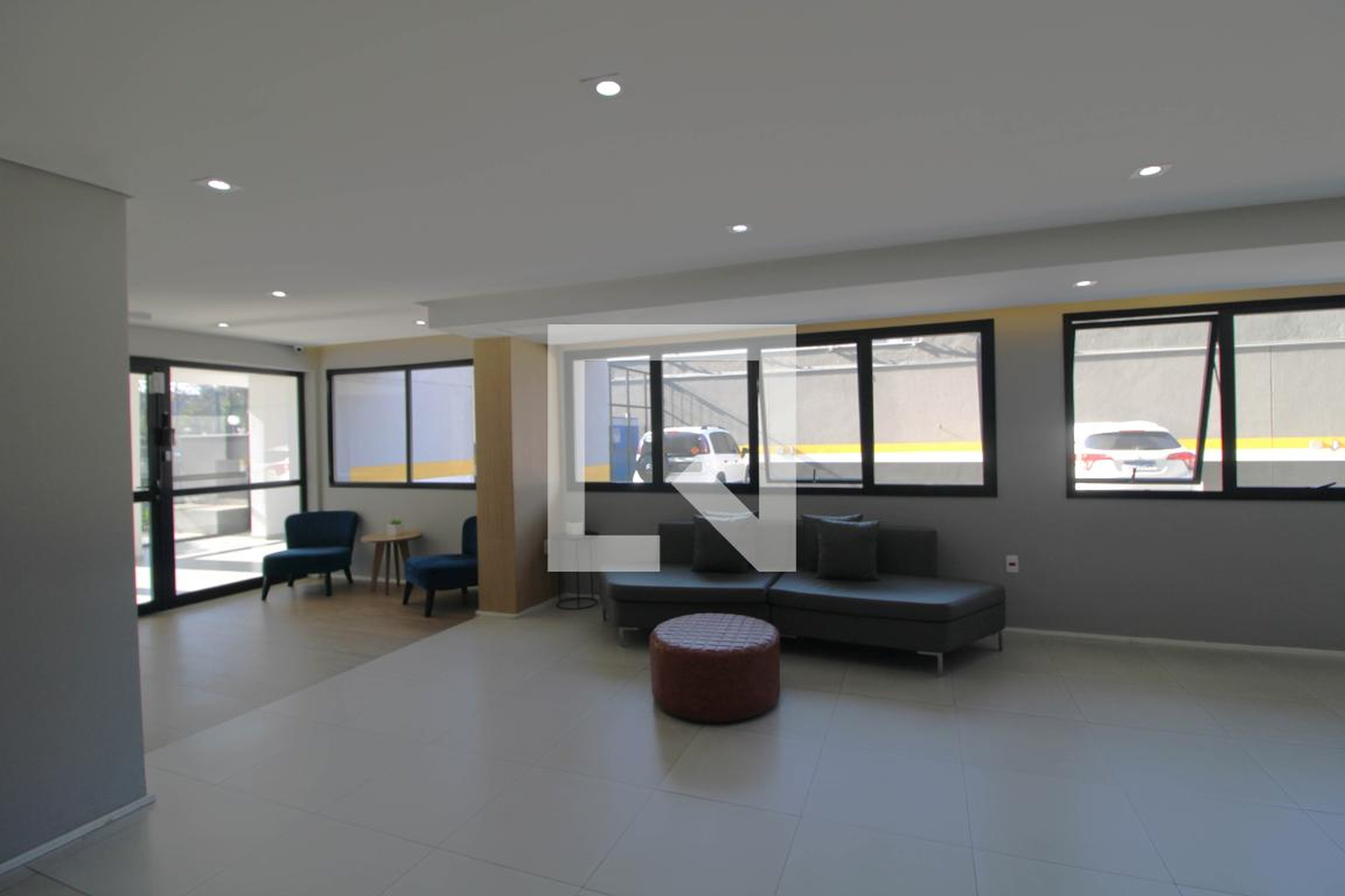 Hall - Fábula Socorro