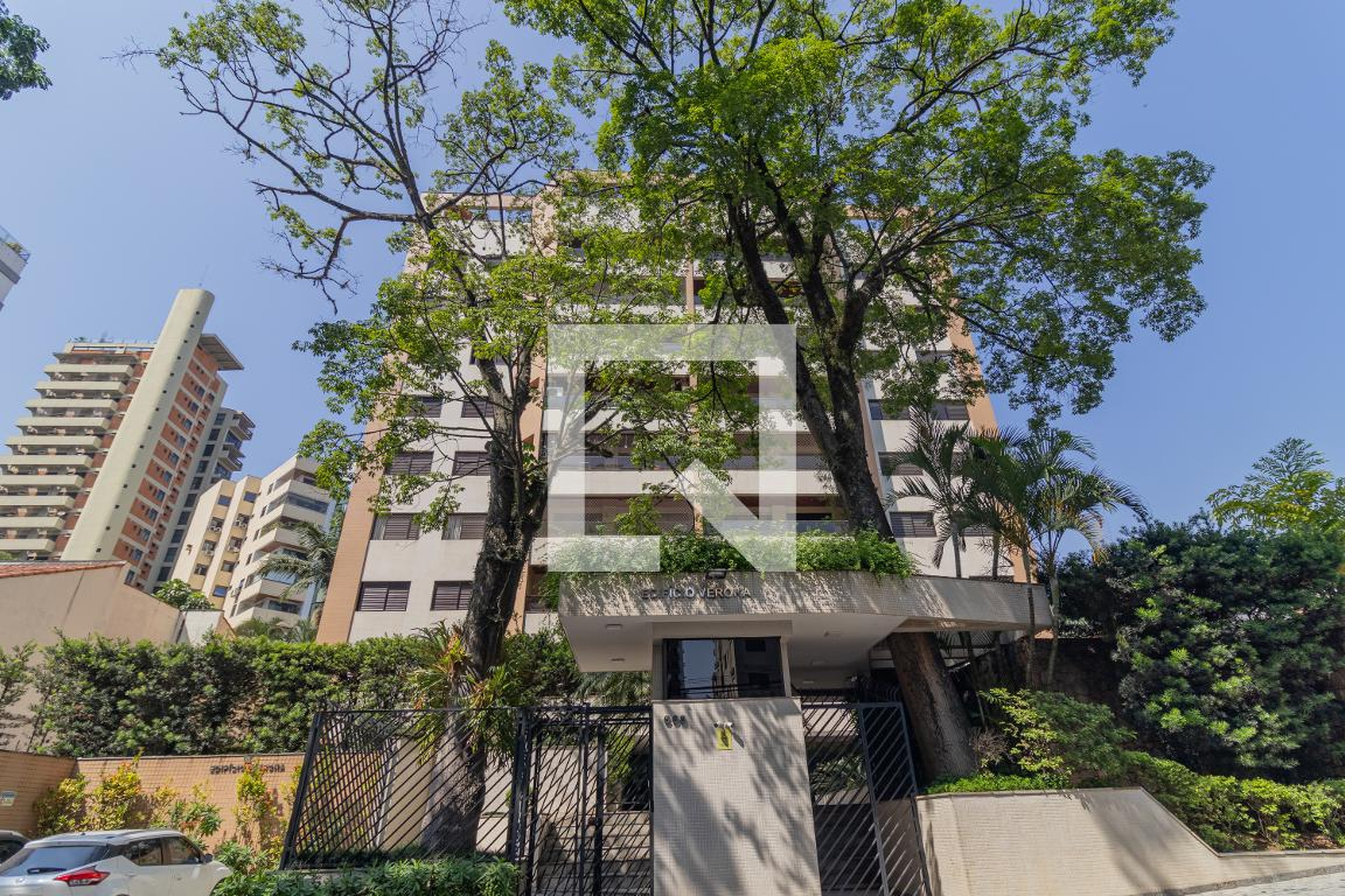 Fachada Condomínio Verona Real Parque