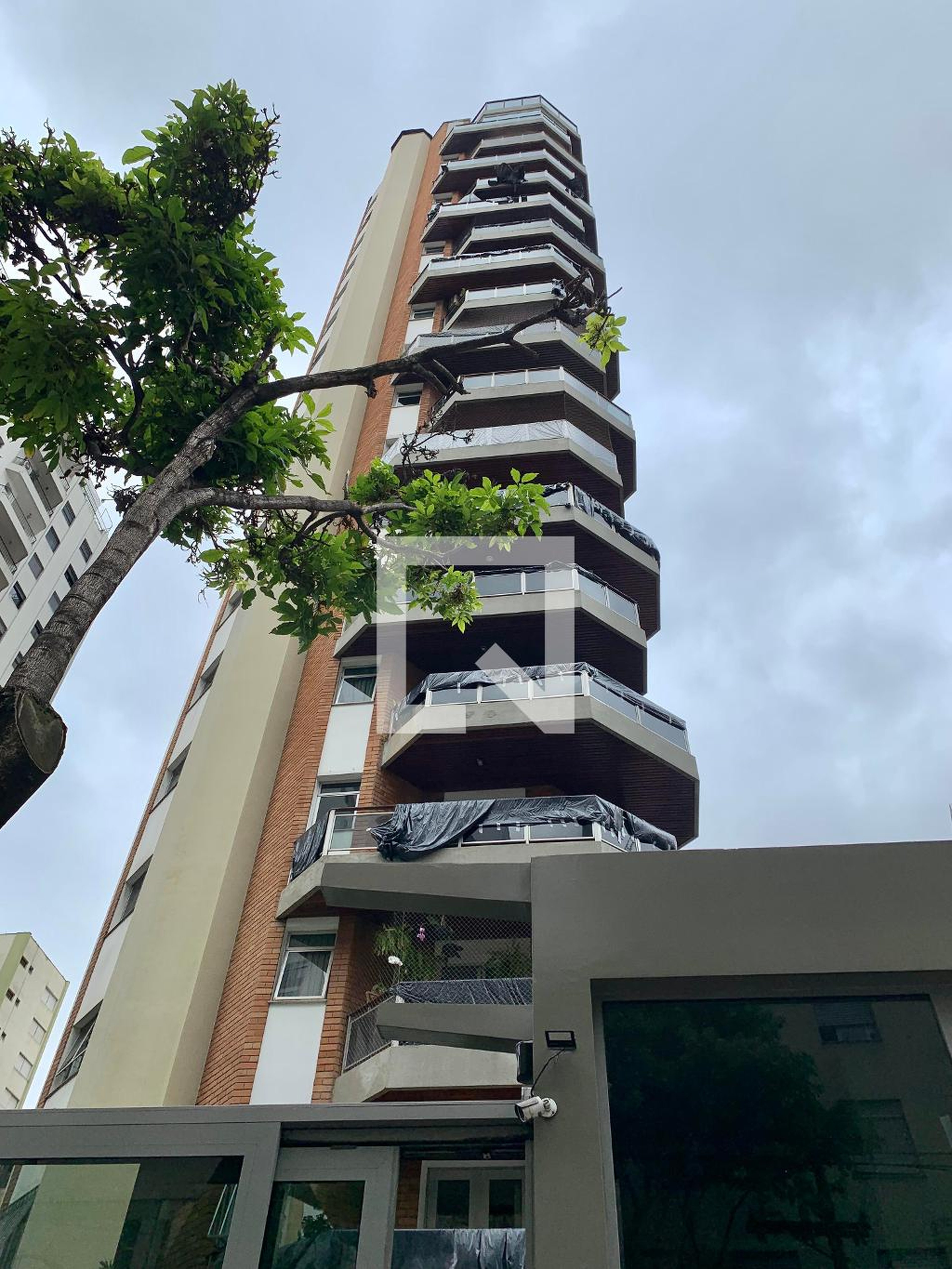 Fachada do Prédio Condomínio Ilha de Nassau