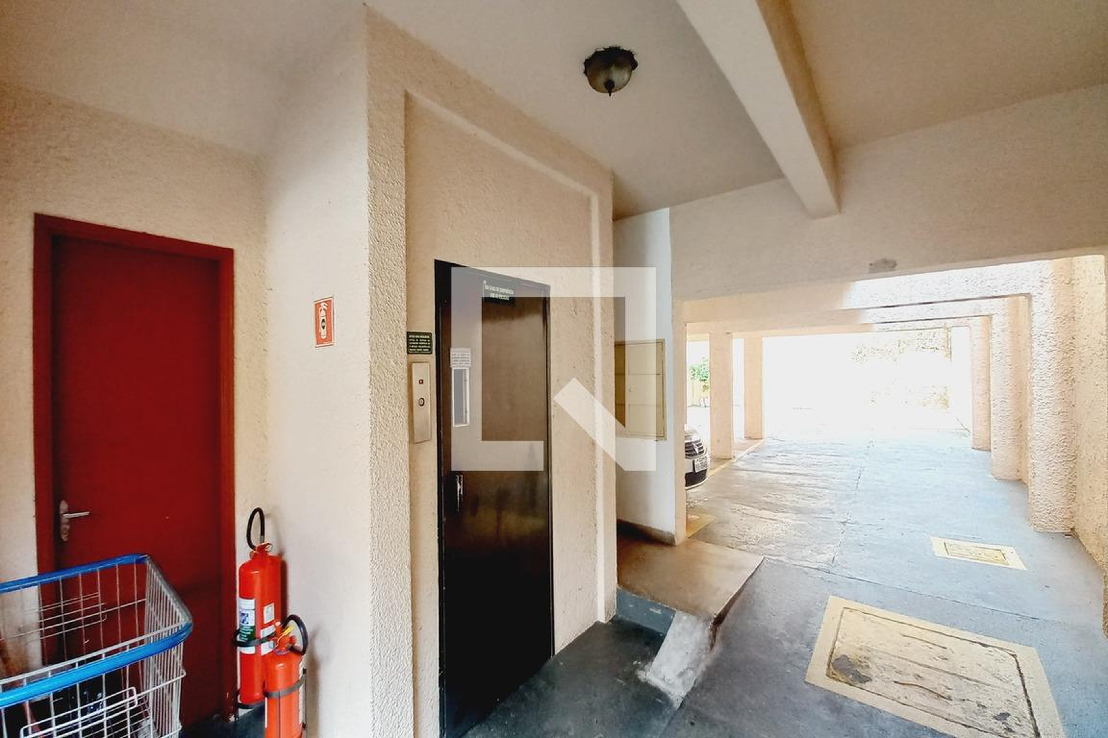 Hall de Entrada - Edifício Areia Branca