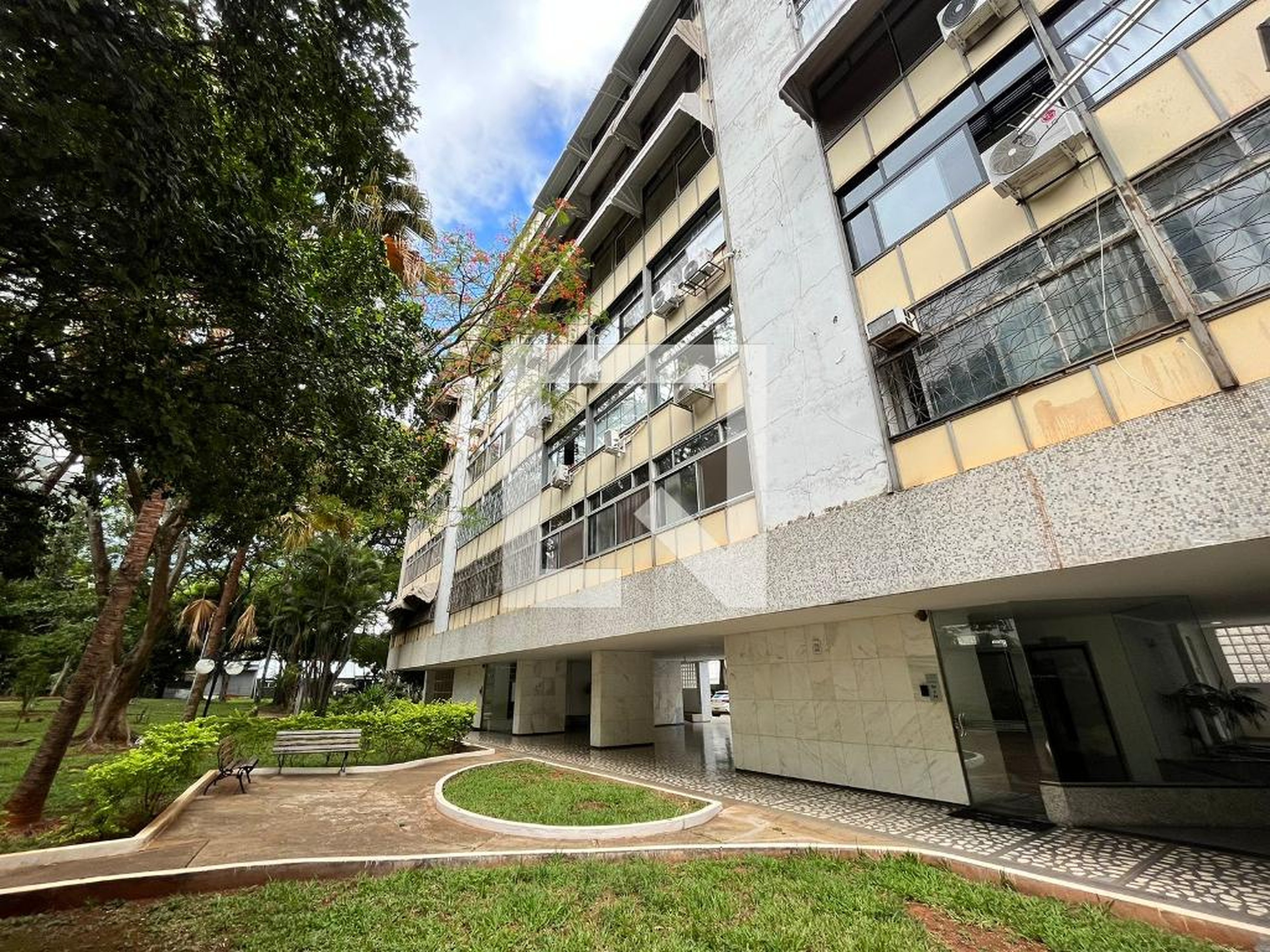 Fachada Condomínio em Sqs 206, Bloco I