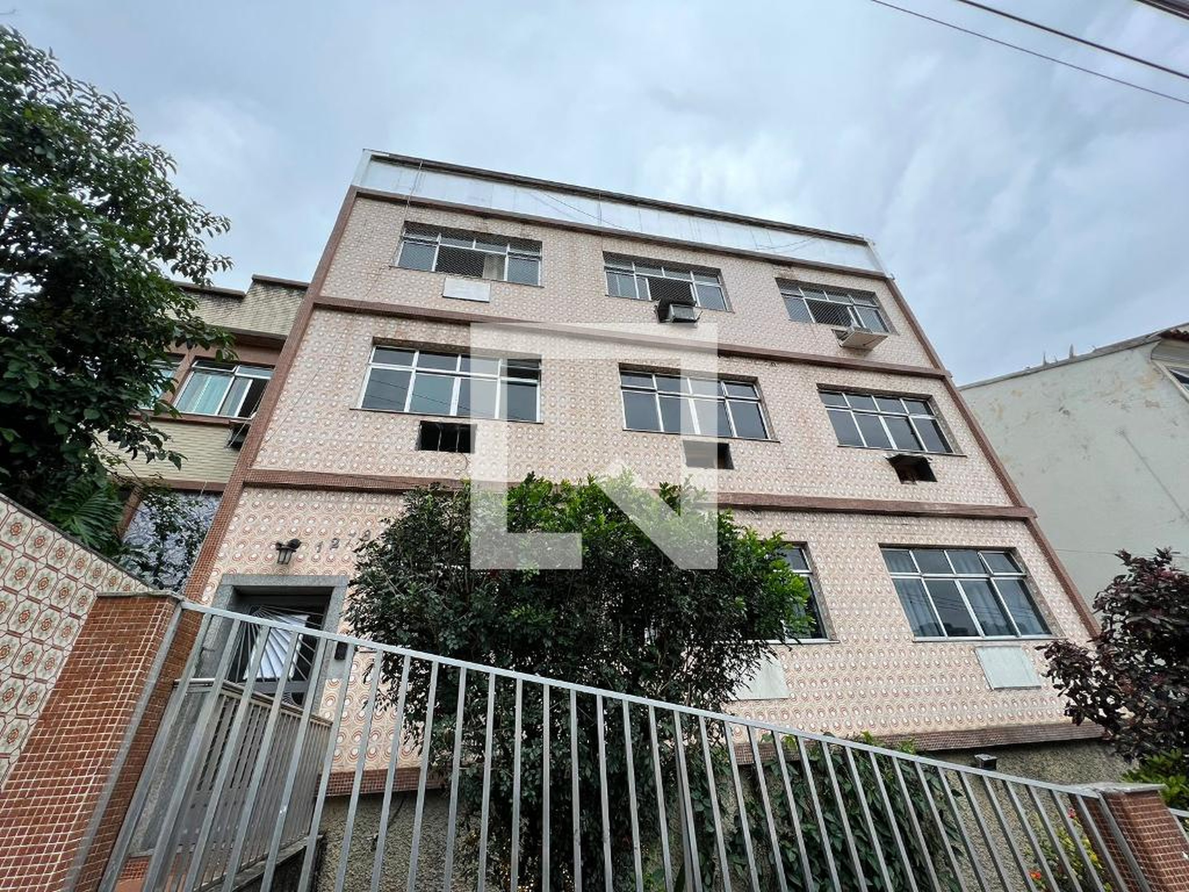 Fachada Condomínio em Rua Torres Homem, 1278