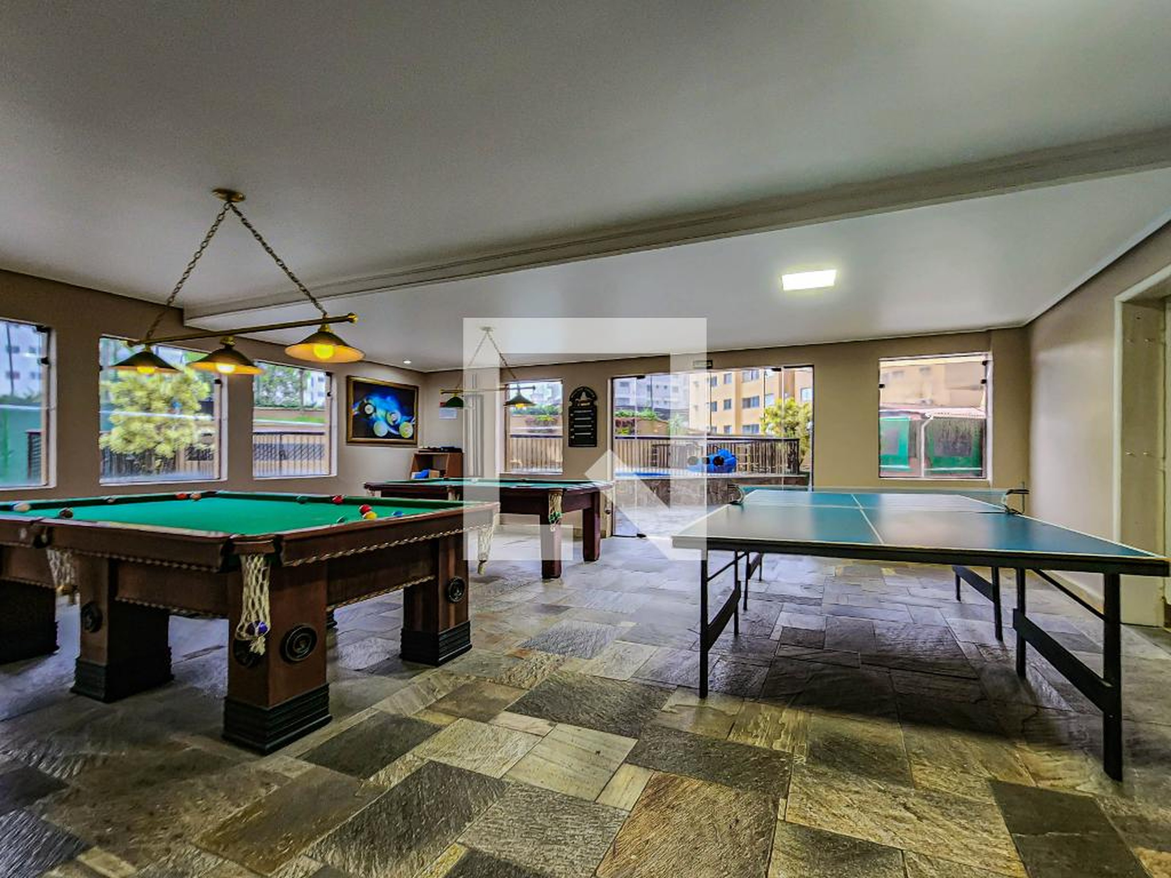 Salão de jogos - Five Stars