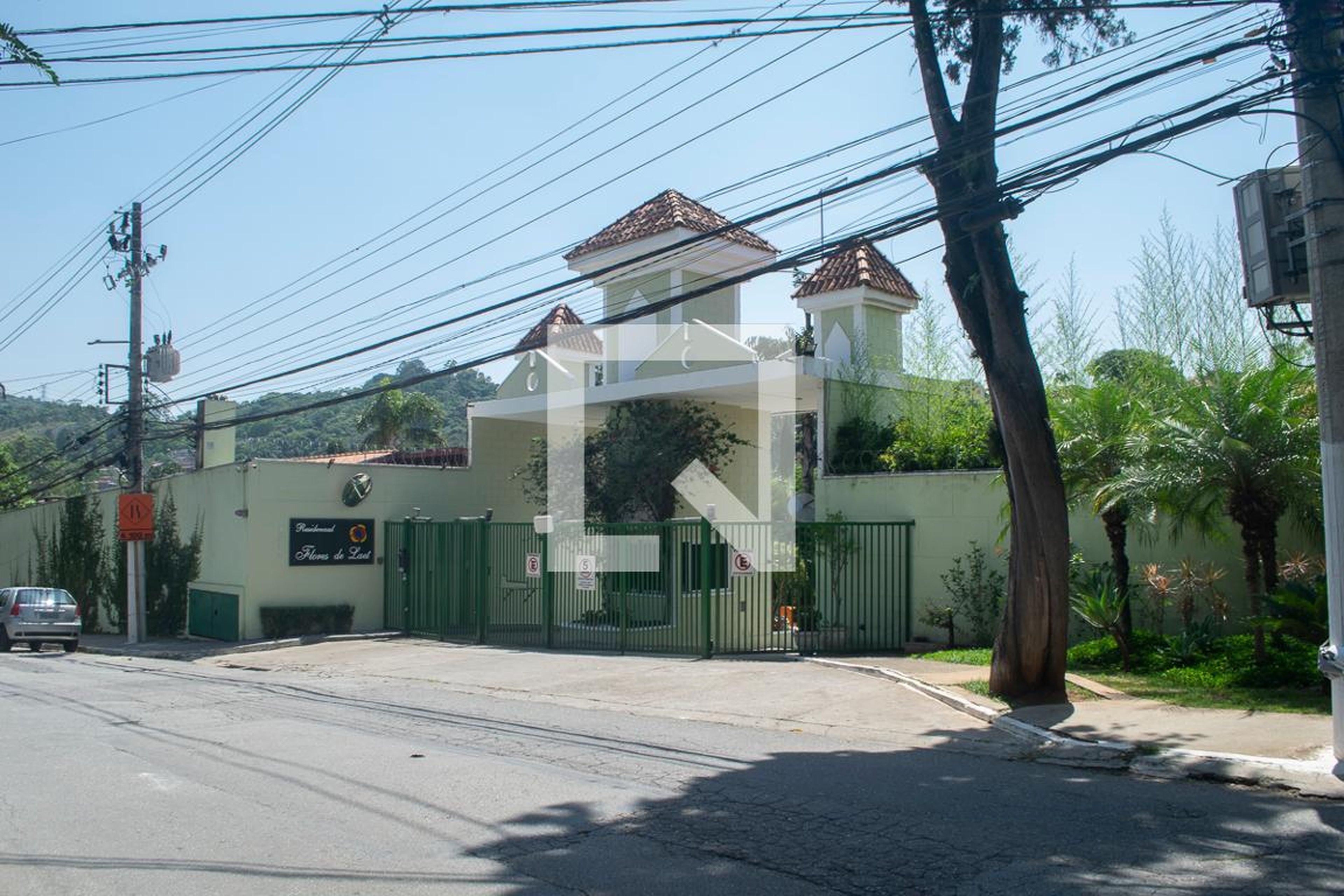 Fachada Condomínio Flores de laet