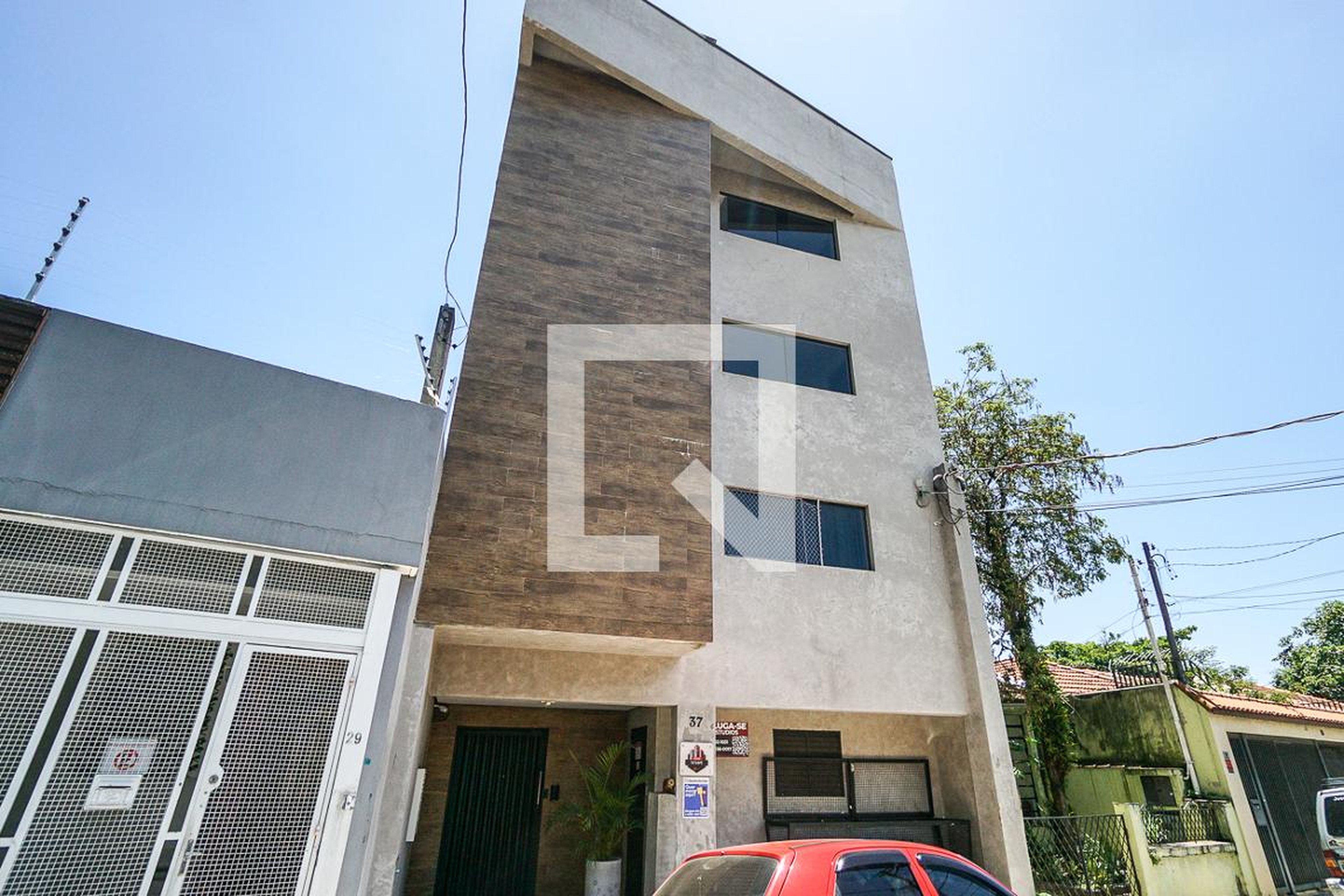 Fachada Condomínio em Rua Baependi, 37