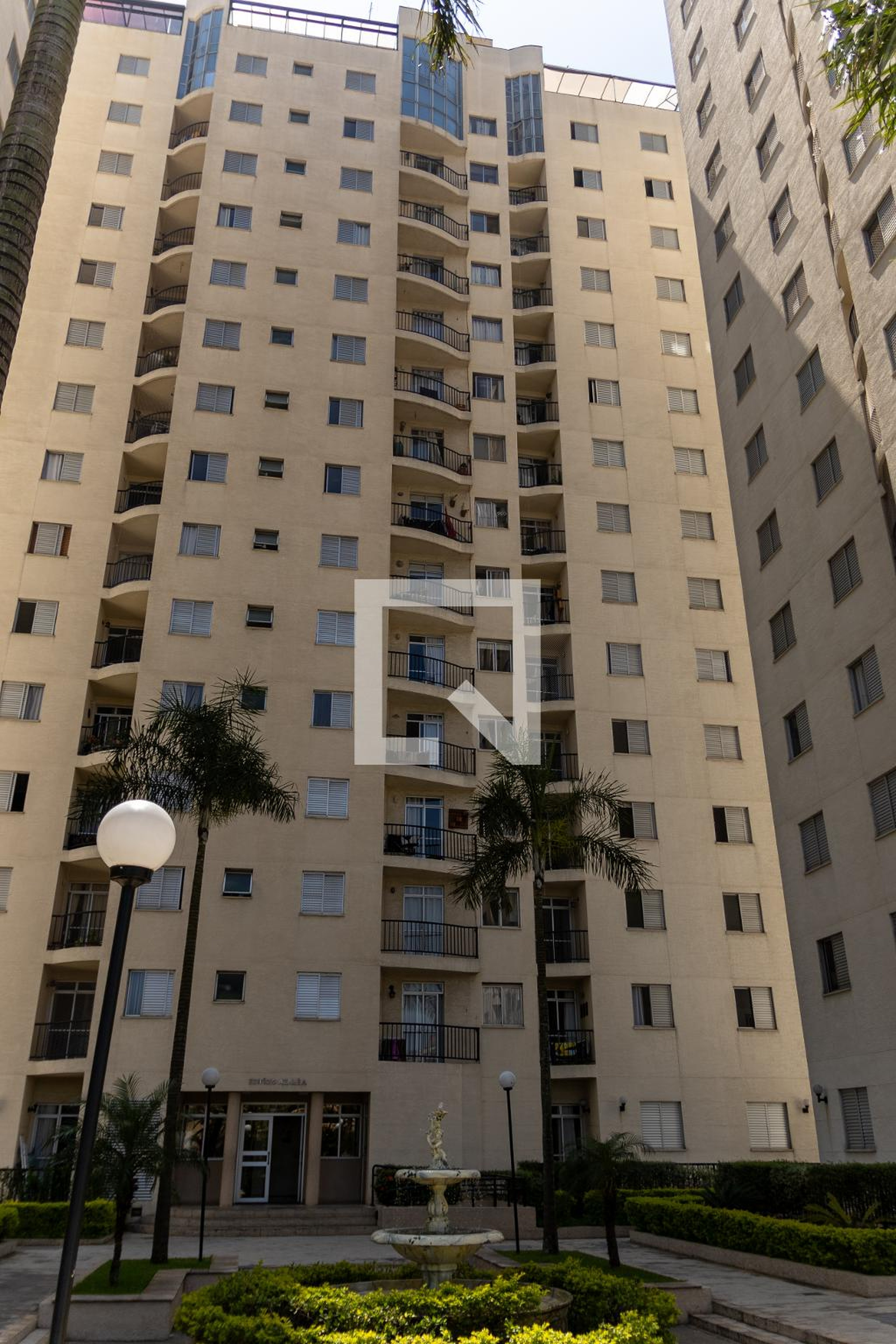 Fachada do Prédio Condomínio Bosque das Flores