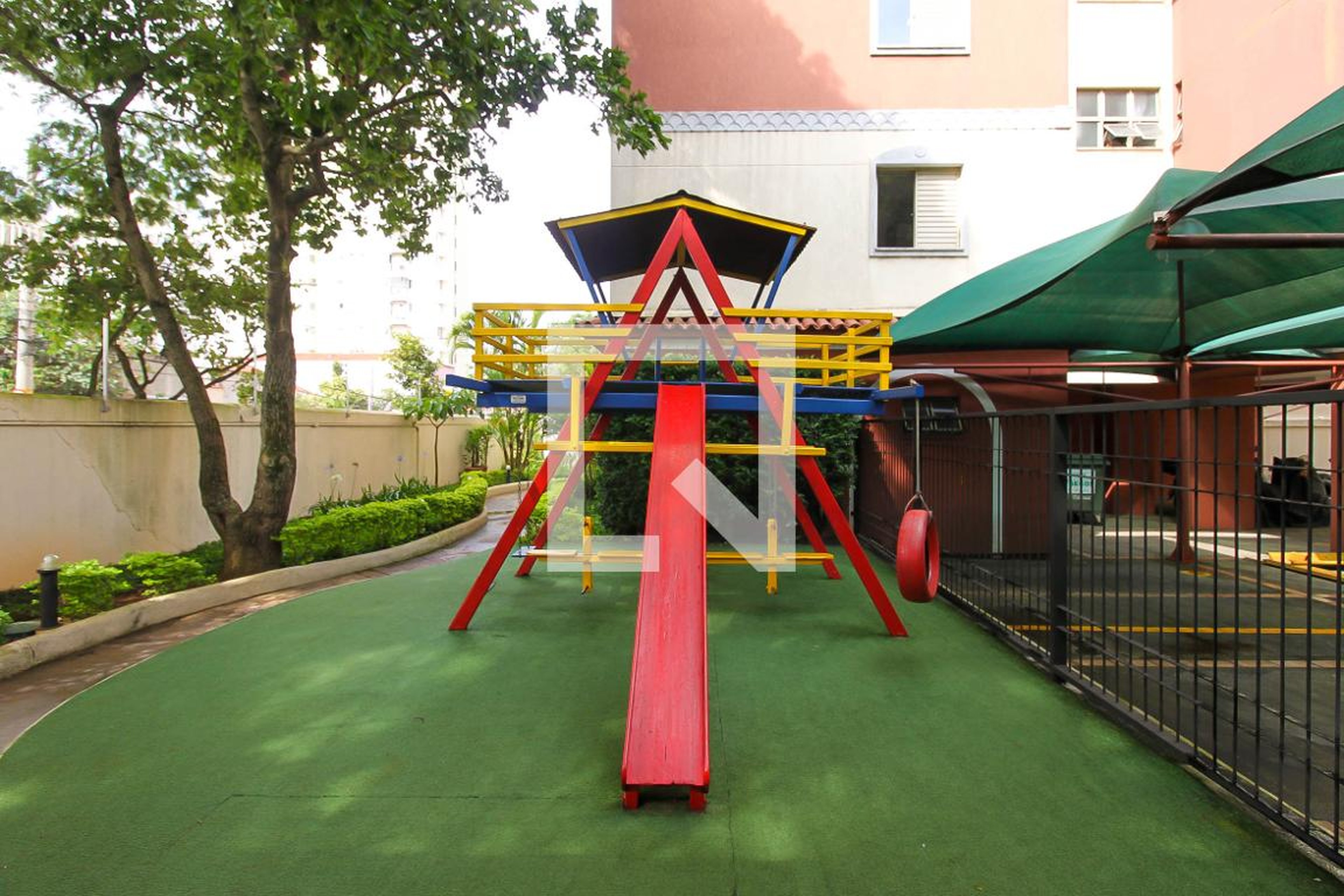 Playground - Edifício Vila Marbella