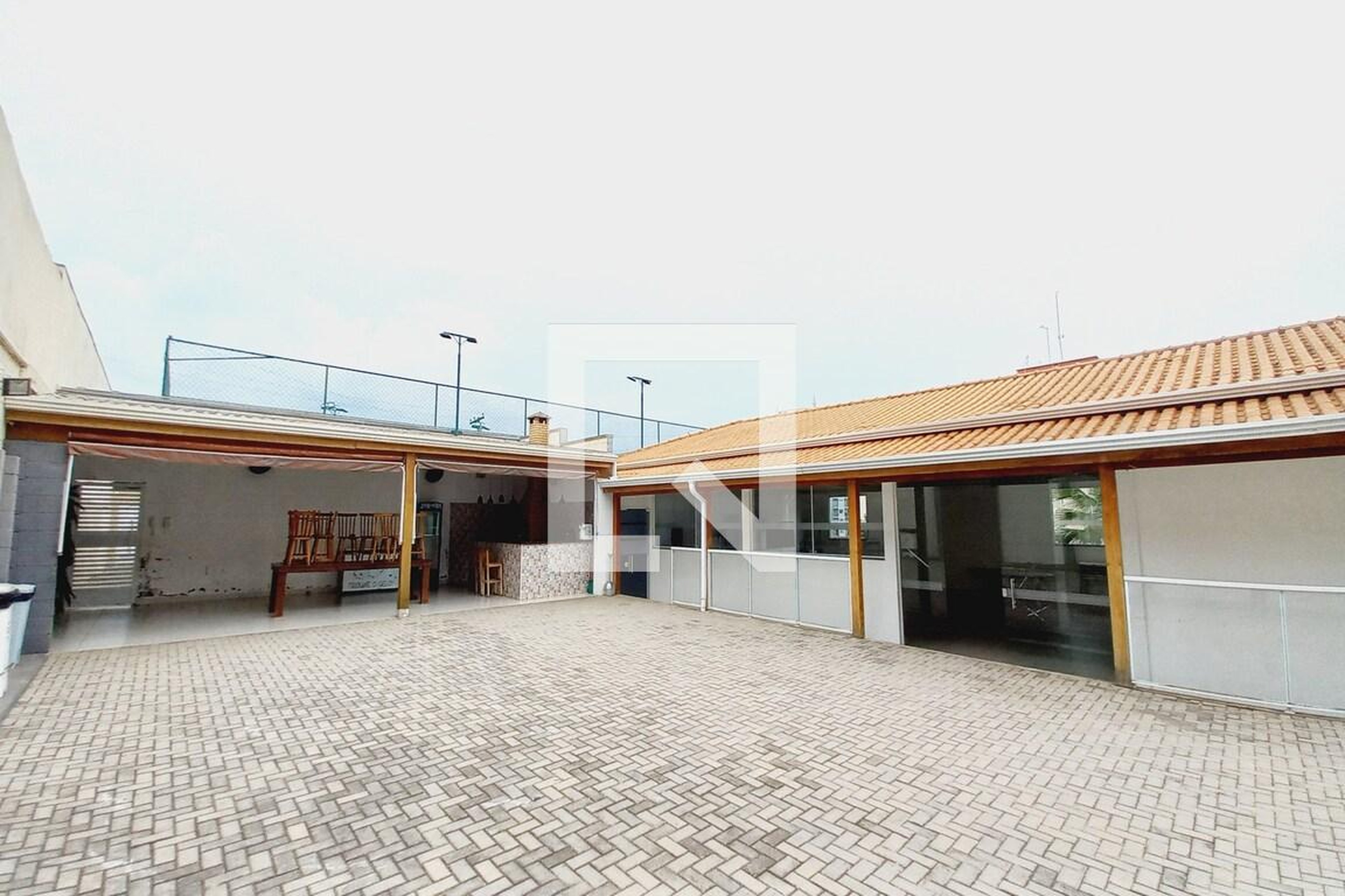 Área Comum - Amadeu Mendes