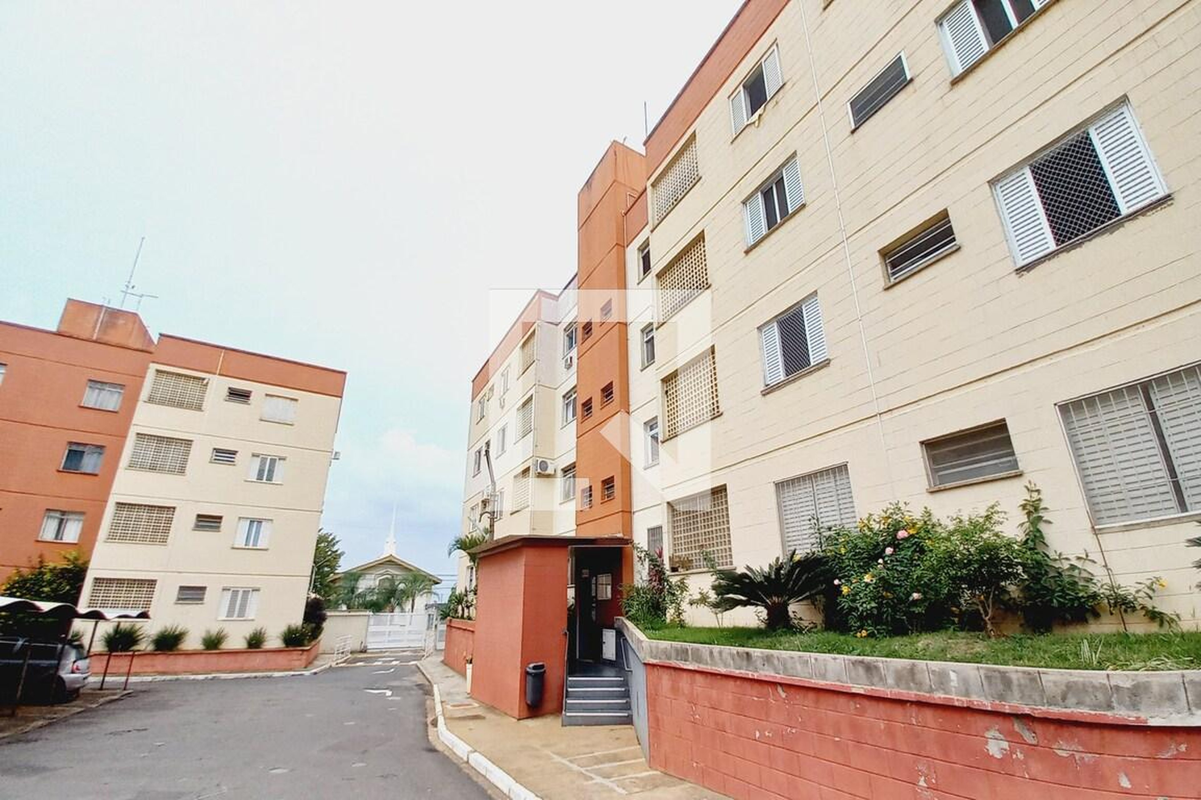 Fachada do Prédio Condomínio Amadeu Mendes