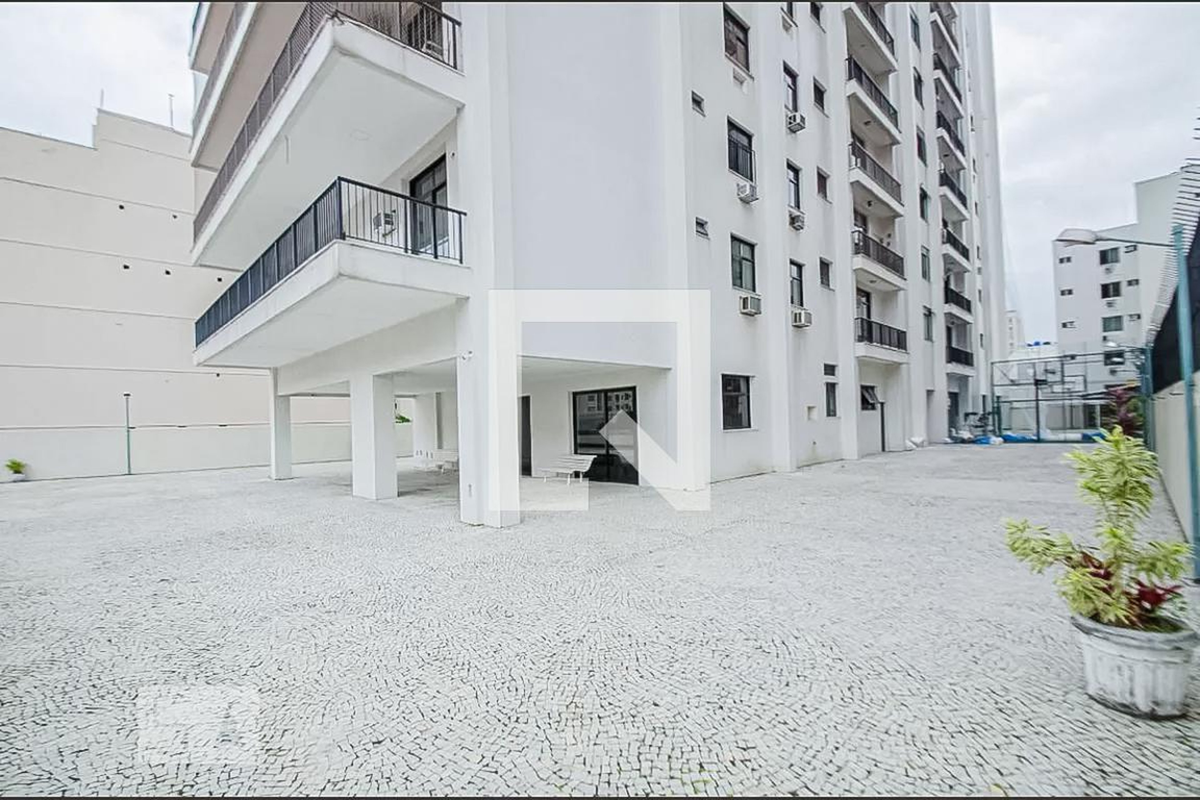 Fachada Condomínio Infante Dom Afonso III