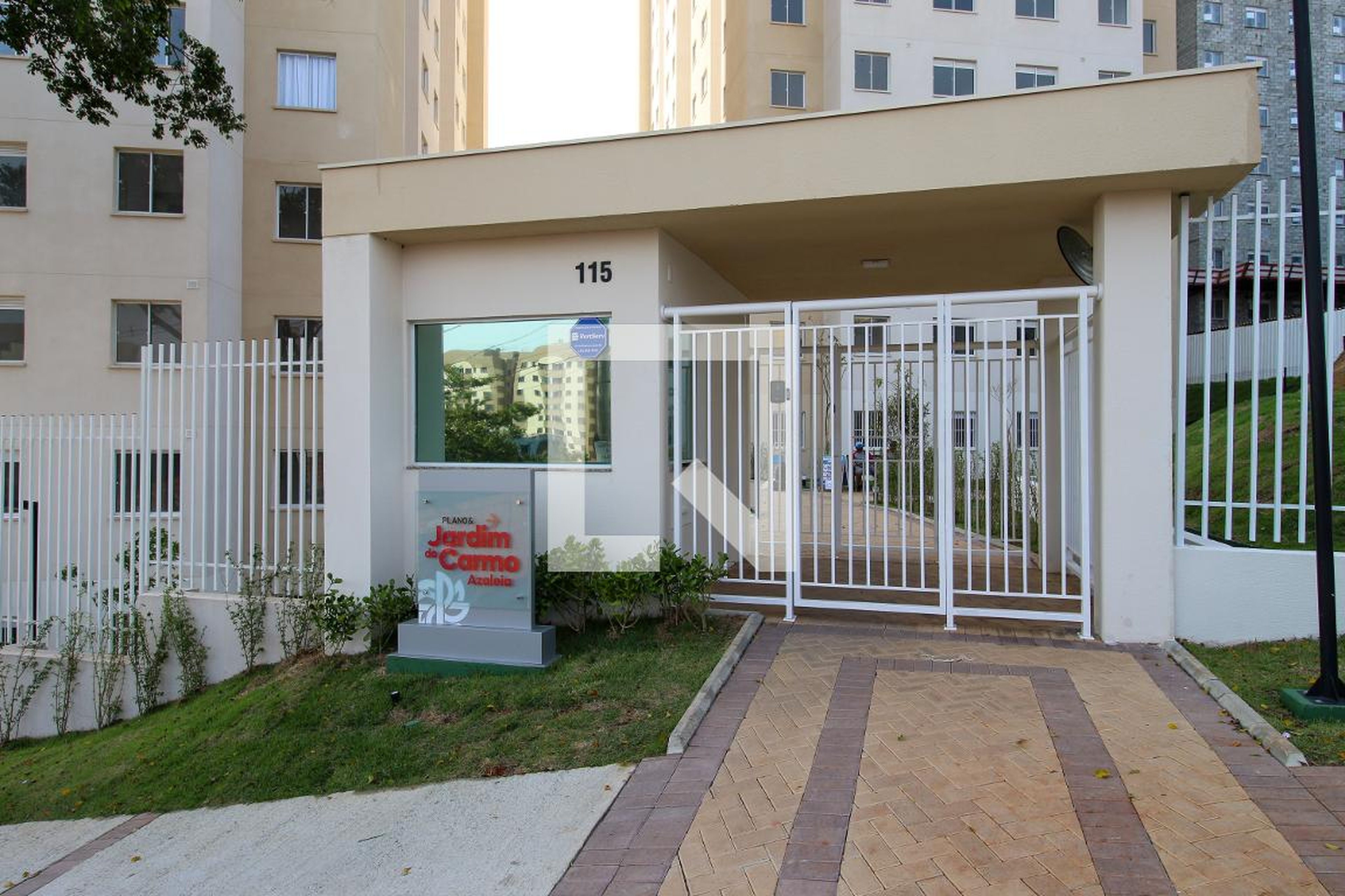 Fachada Condomínio em Rua Indaiá Grande, 0