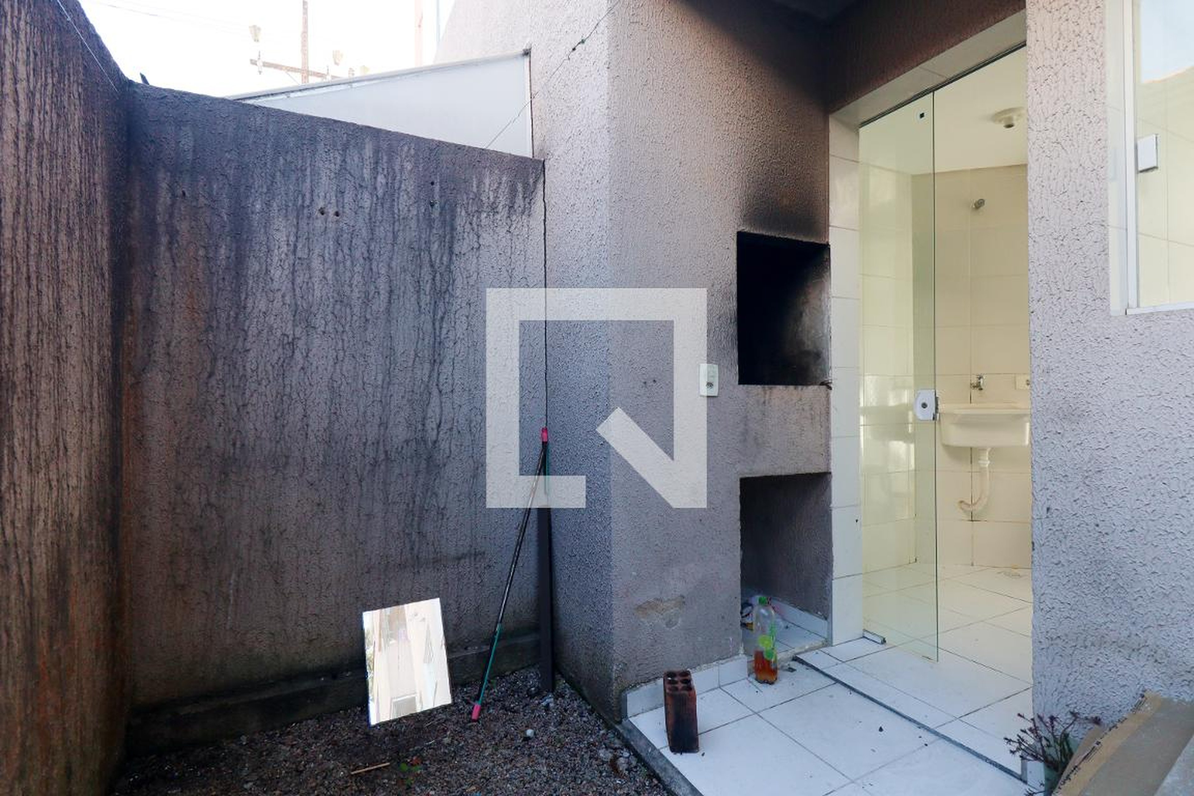 Área Externa Condomínio em Rua Leopoldo Précoma, 190