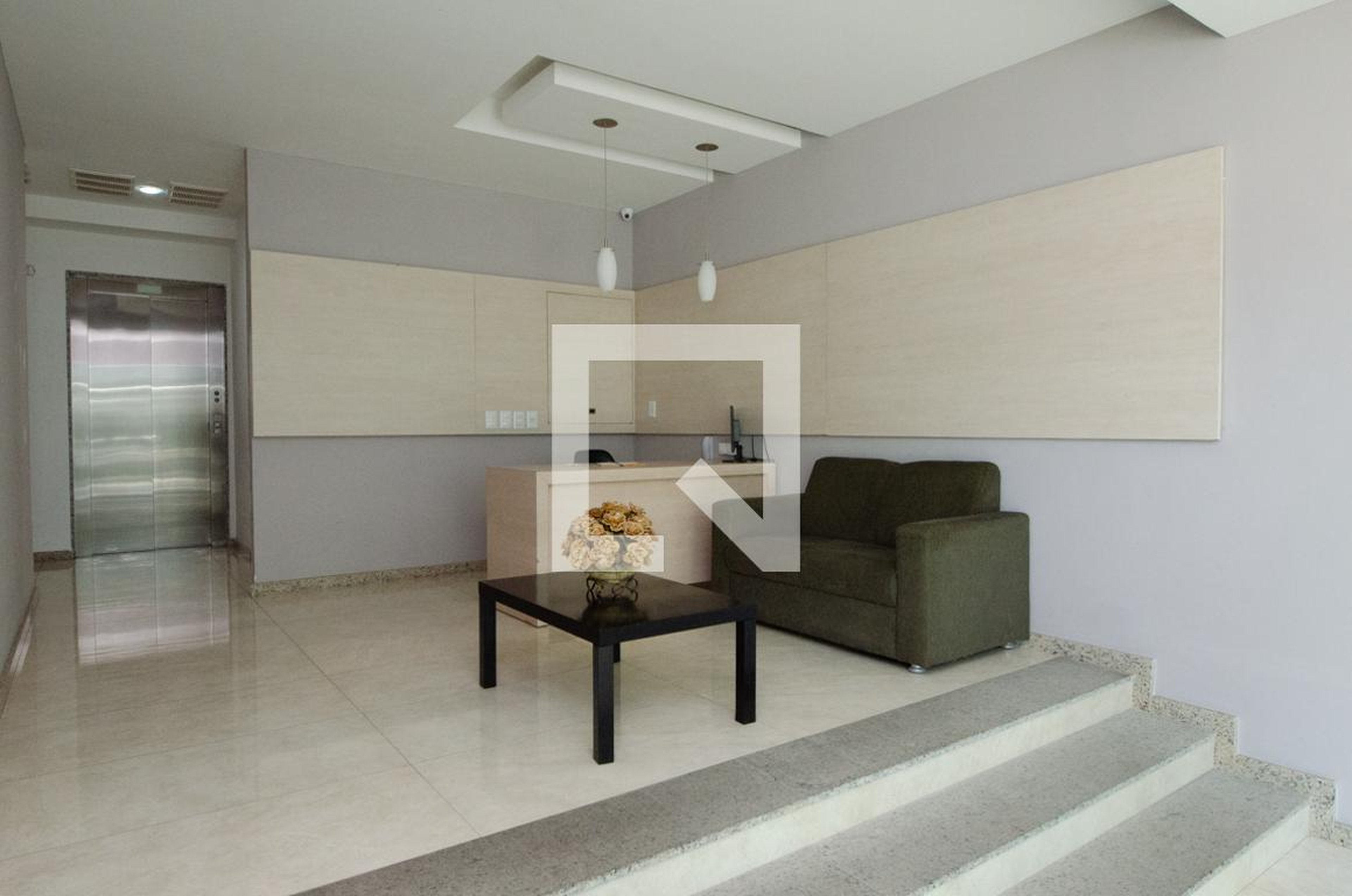 Hall de entrada - Edifício Residencial Maui