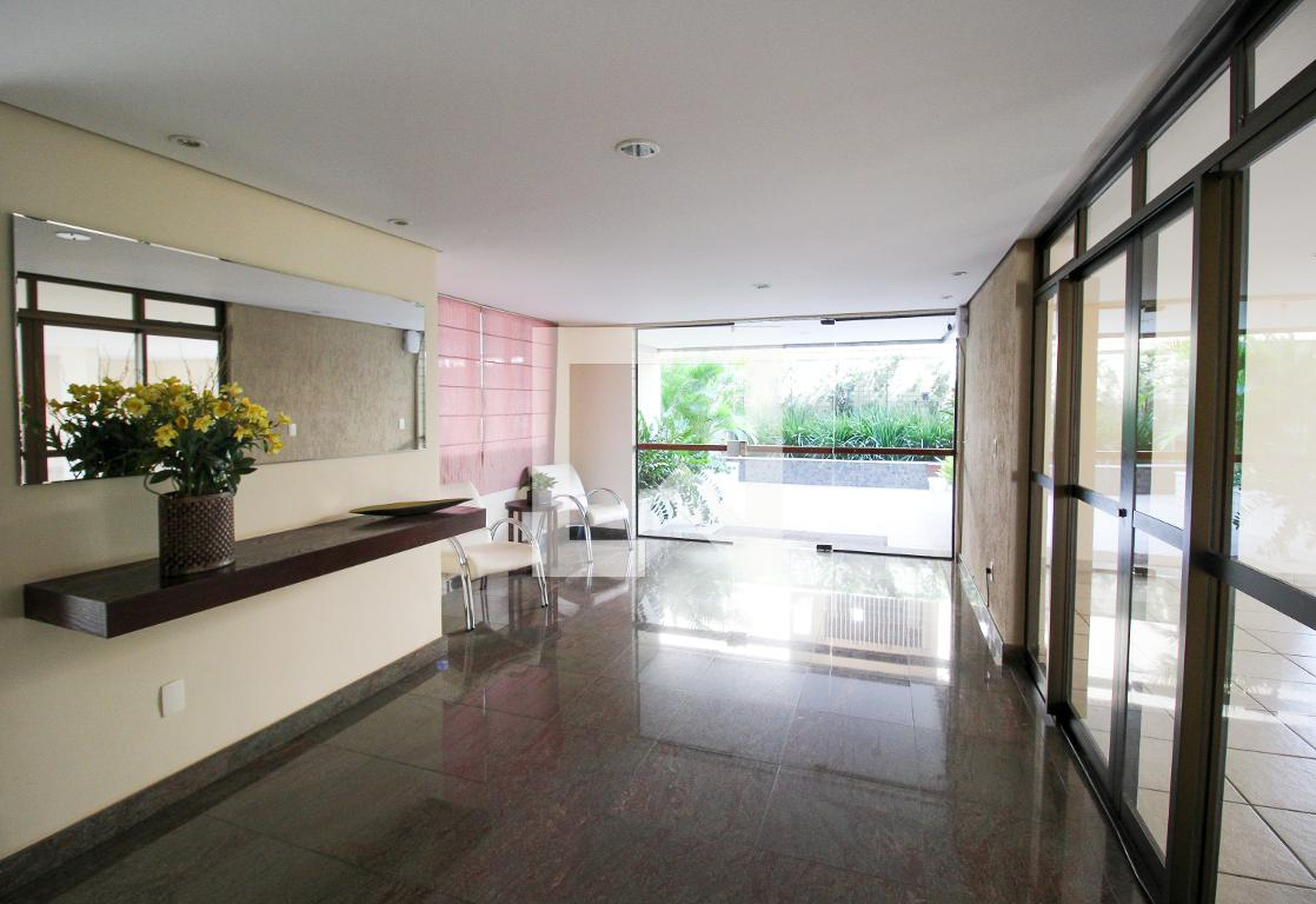 Hall de Entrada - Edifício Veredas