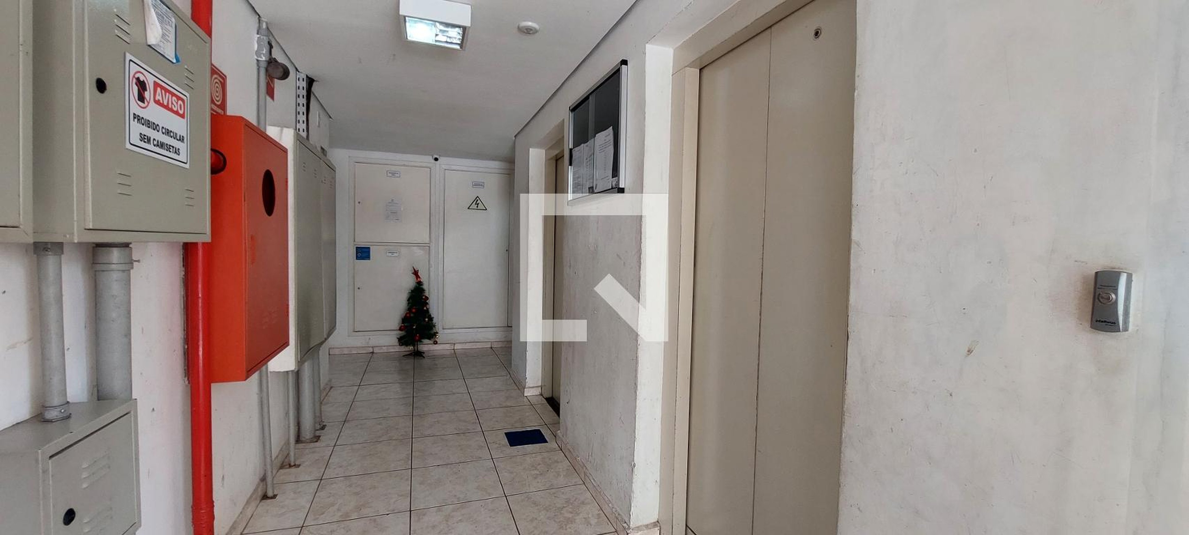 Hall de entrada - Novo Pinheirinho