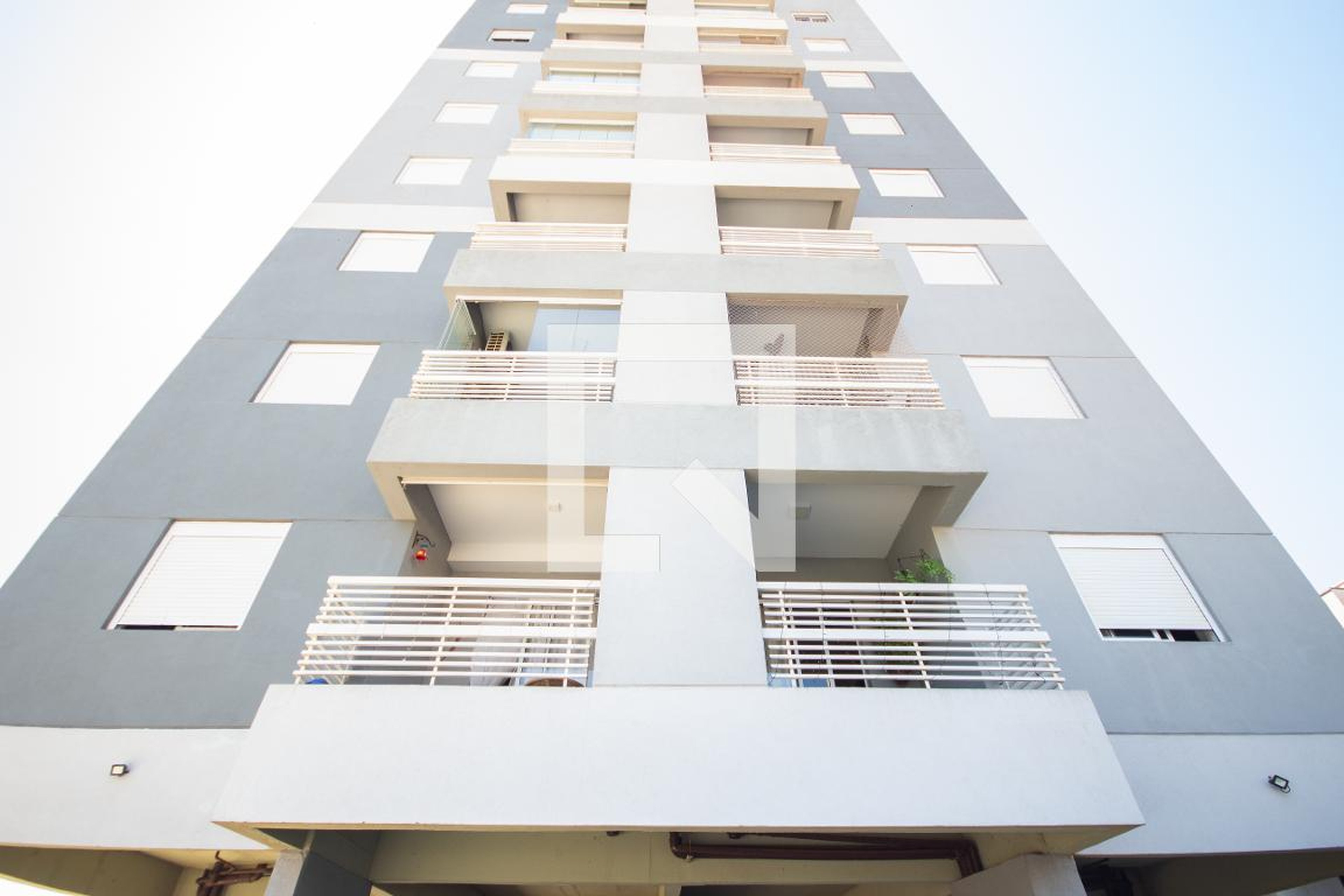 Fachada do Prédio Condomínio UP 200