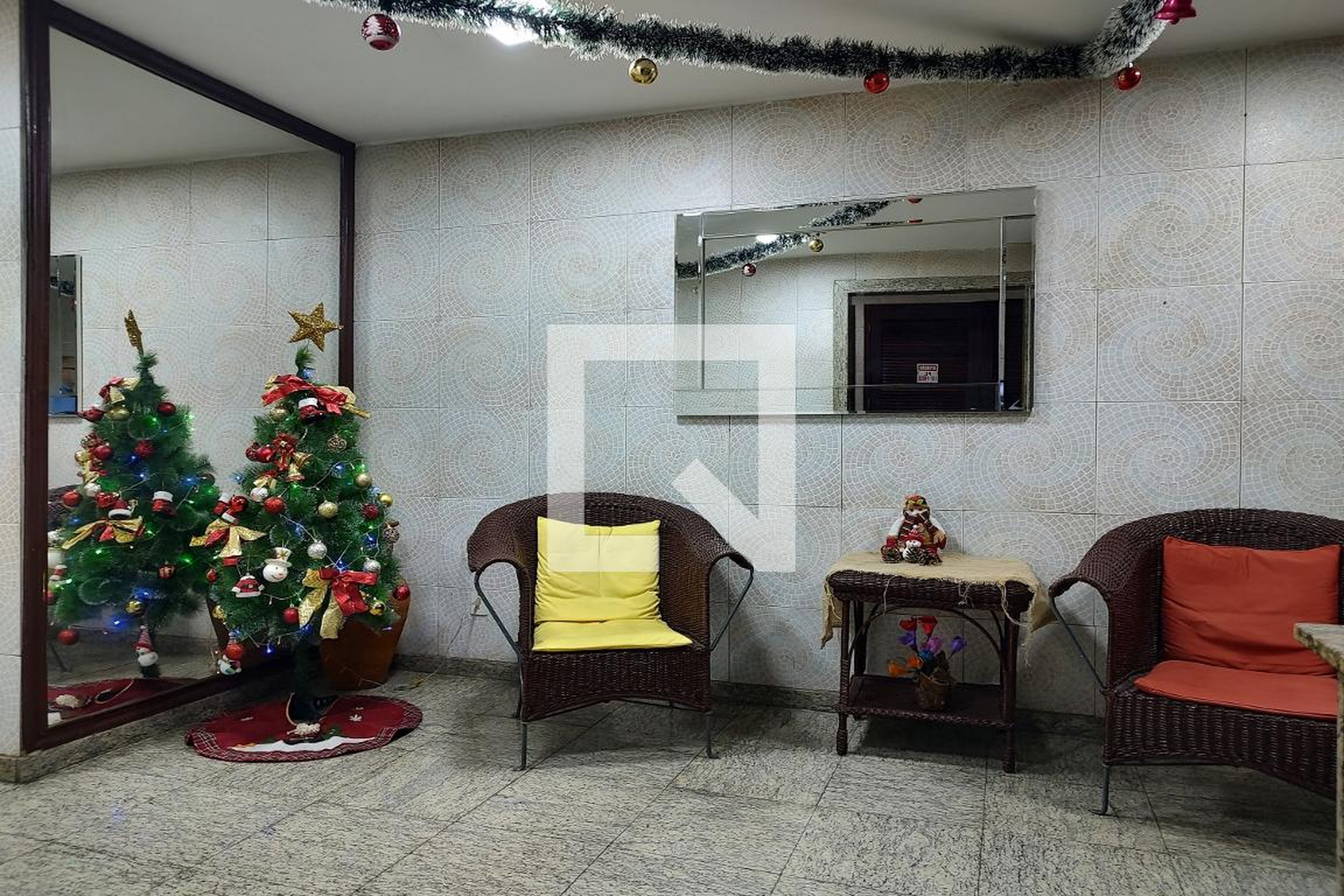 Hall de entrada - Edifício Pousada Três Rios