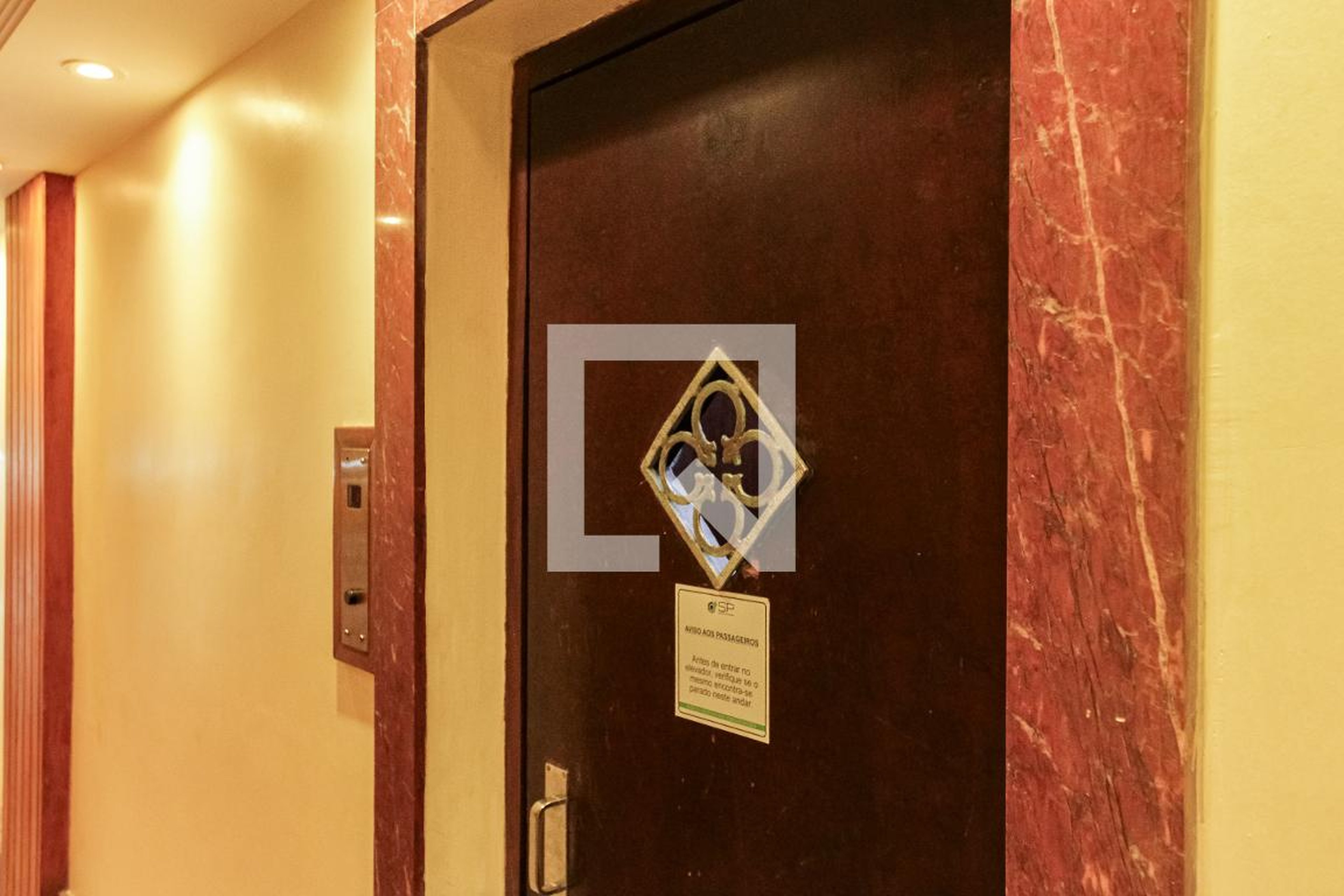 Elevador - Edifício Itaverá