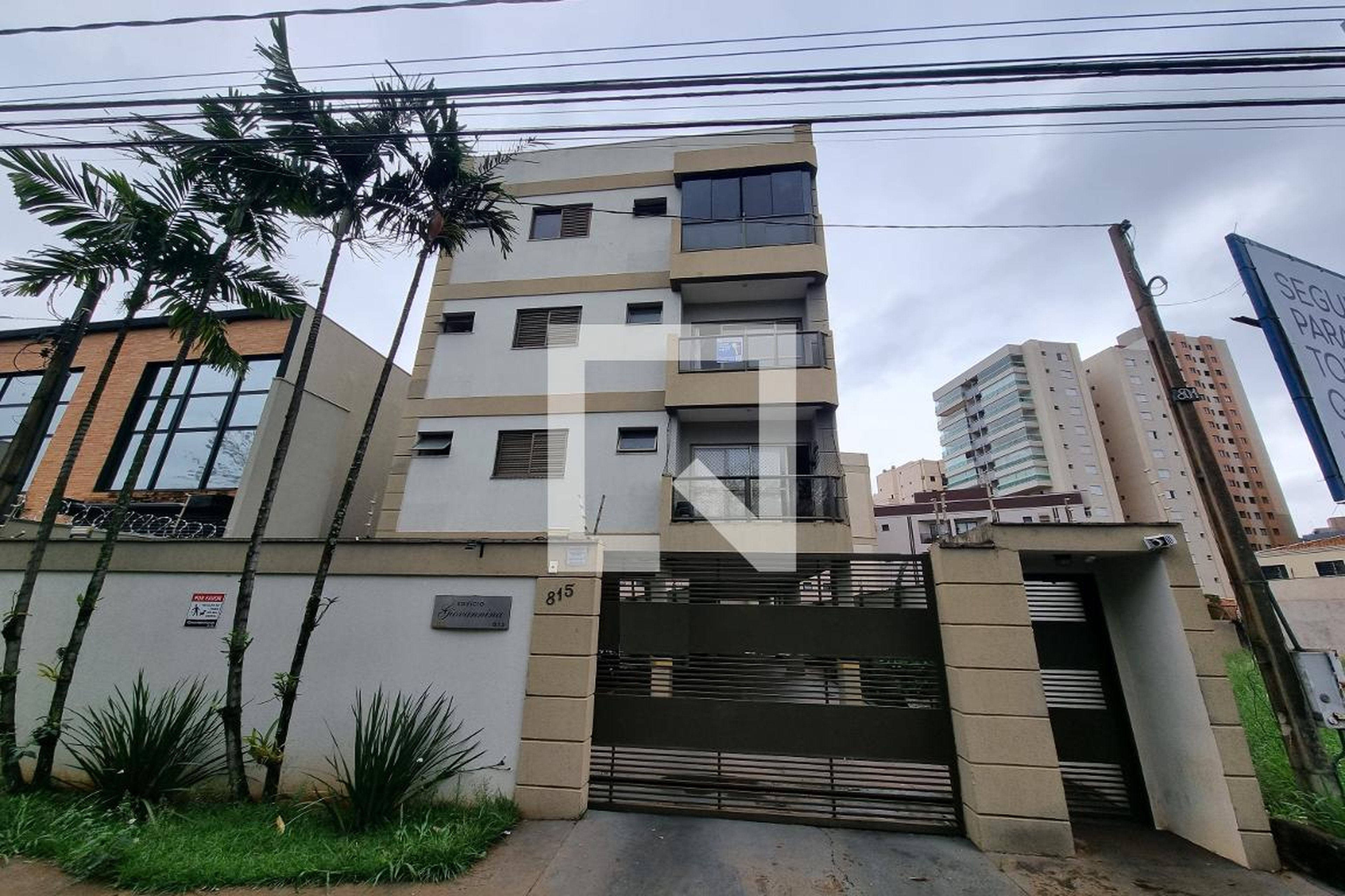 Fachada Condomínio Villa Torraca