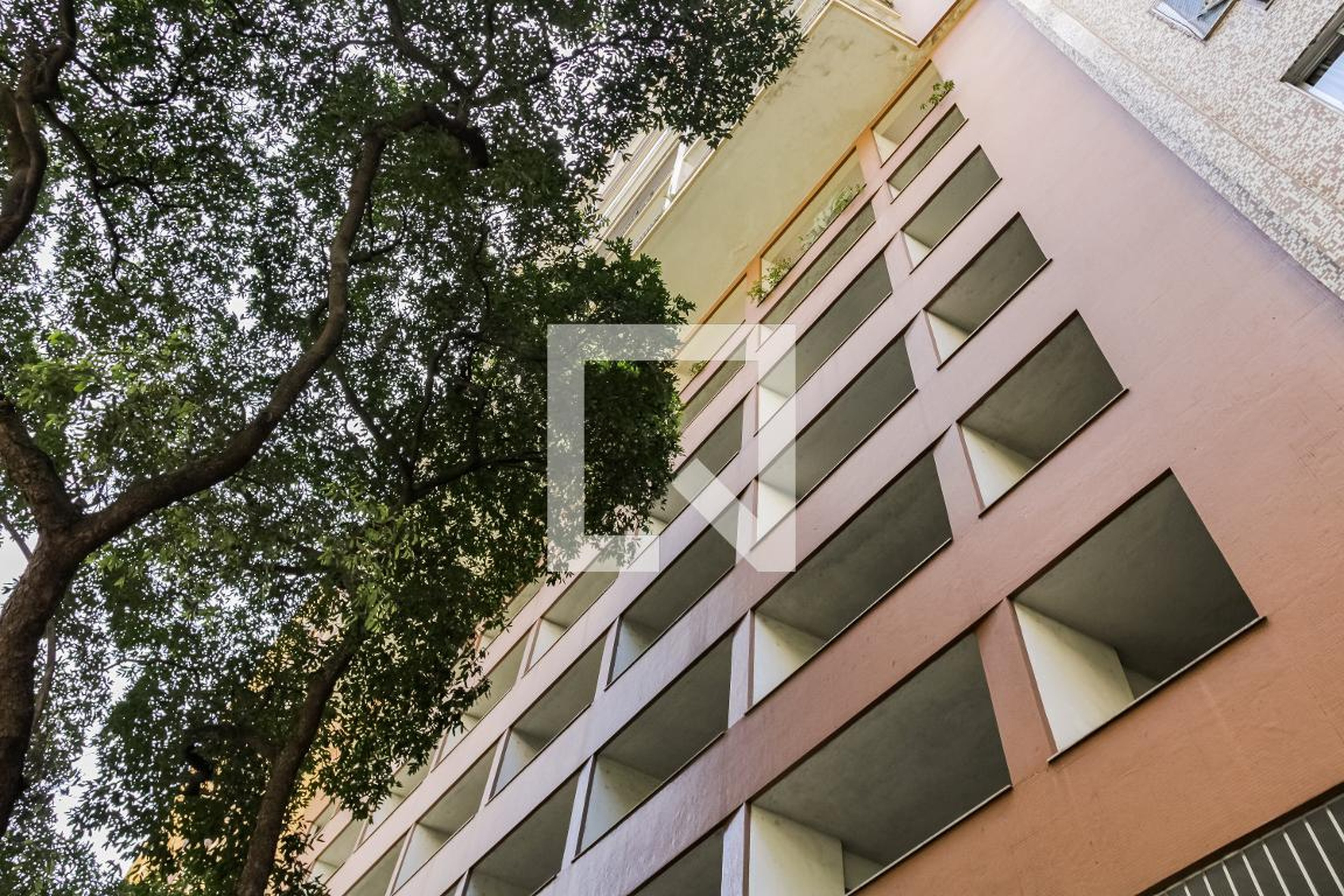 Fachada do Prédio Edifício Goral