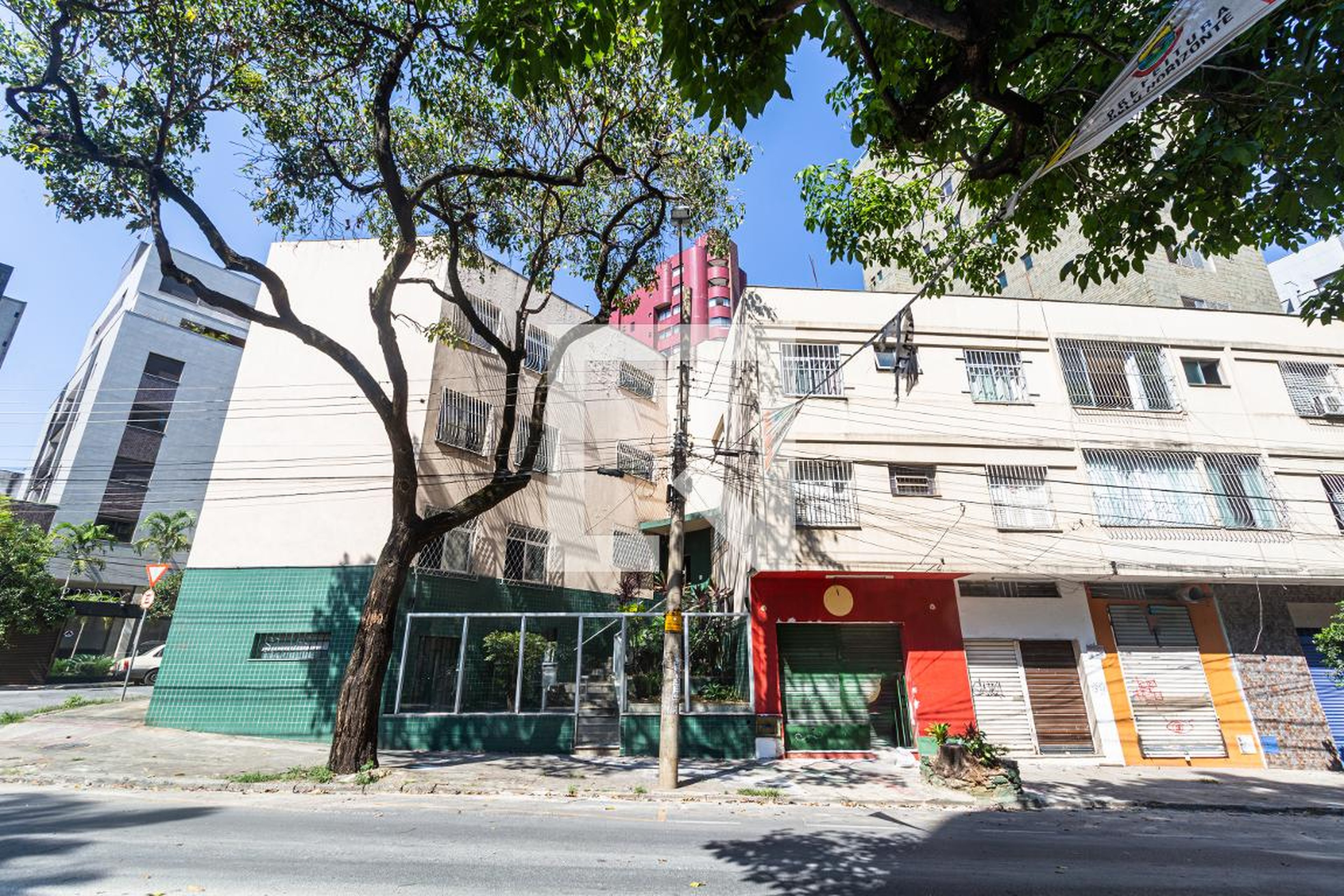 Fachada Condomínio em Rua Major Lopes, 250