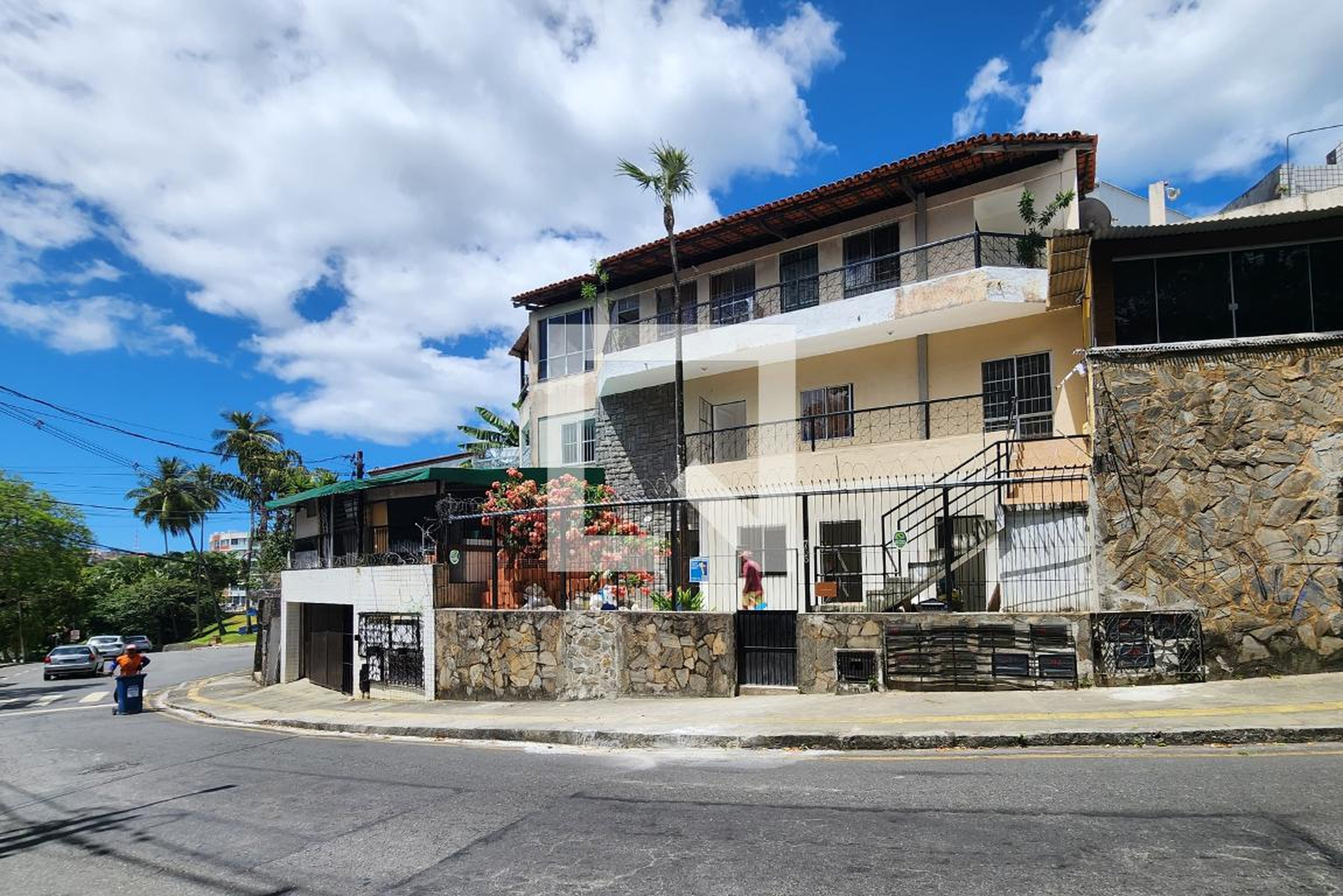 Fachada do Prédio Condomínio Boulevard América Nazaré 755