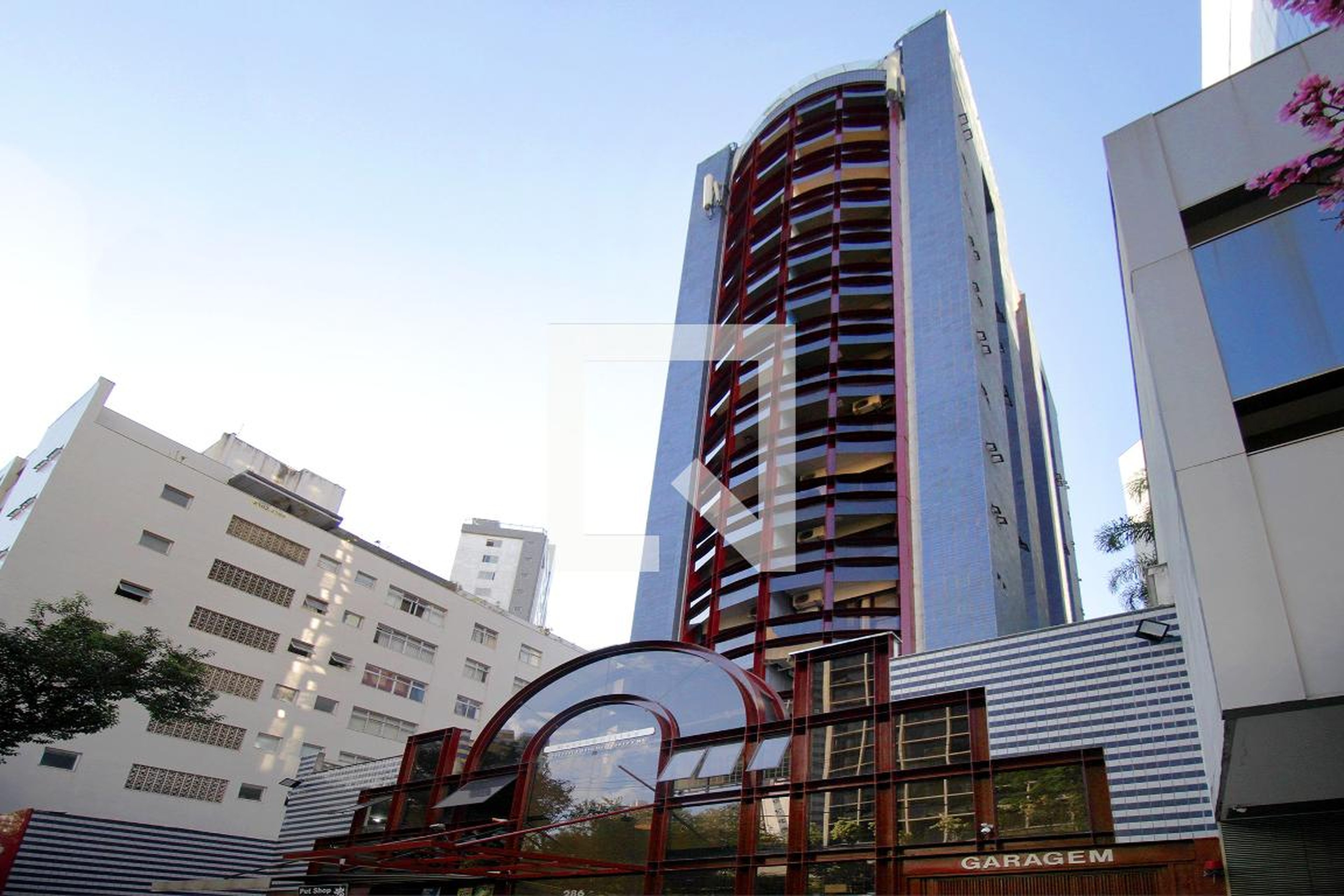 Fachada do Prédio Edifício Metropolitan Flat