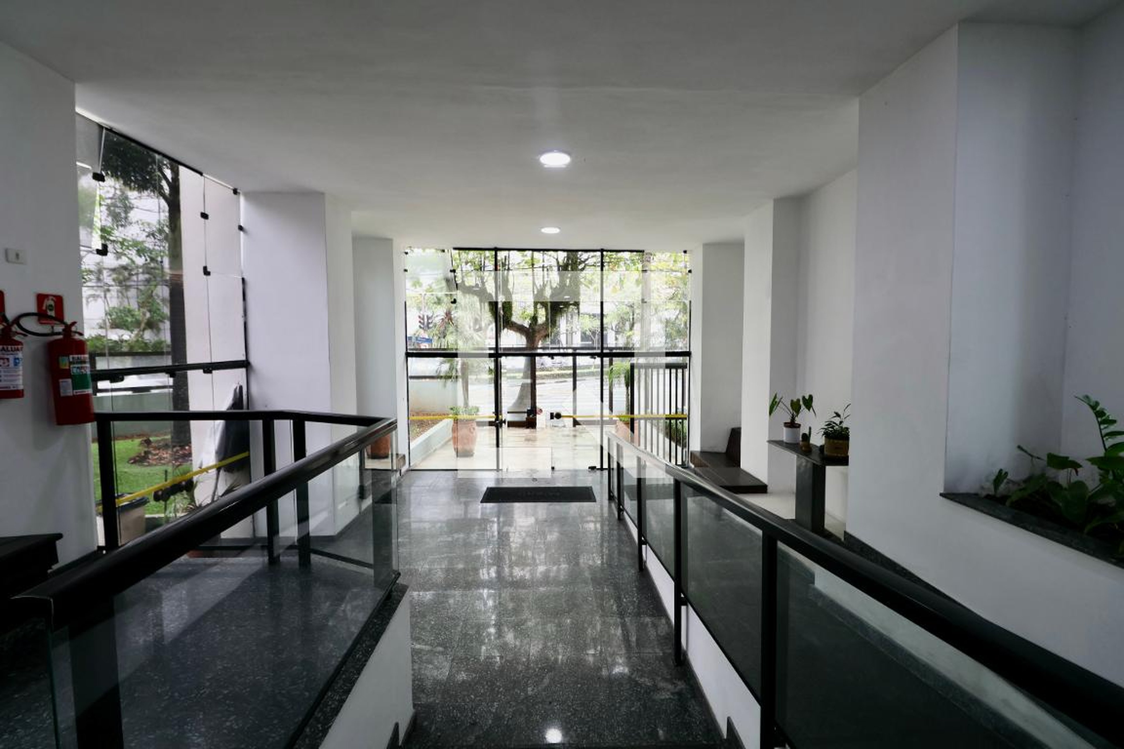 Fachada Condomínio Miami