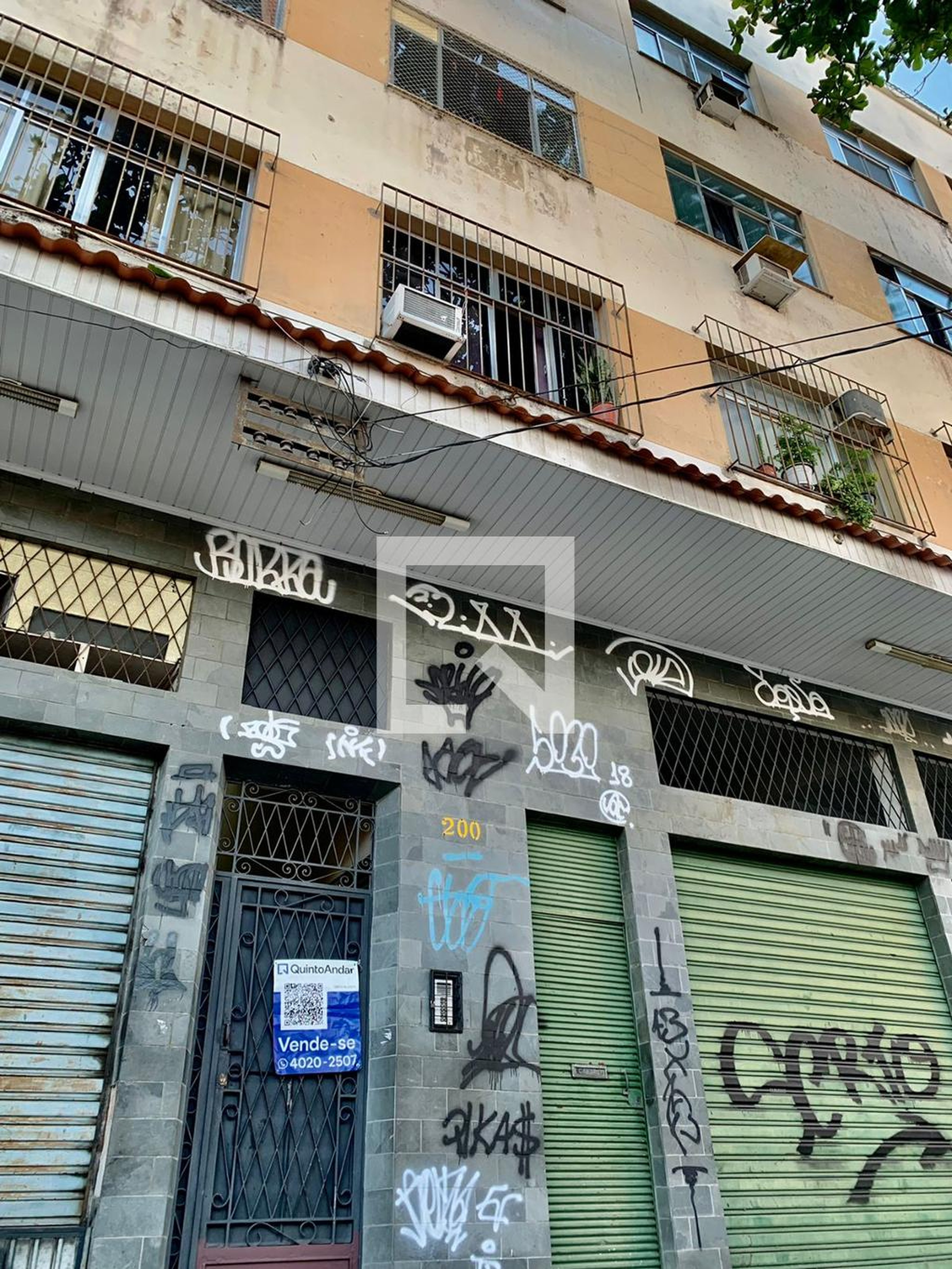 Fachada do Prédio Condomínio em Rua General Belegarde, 200