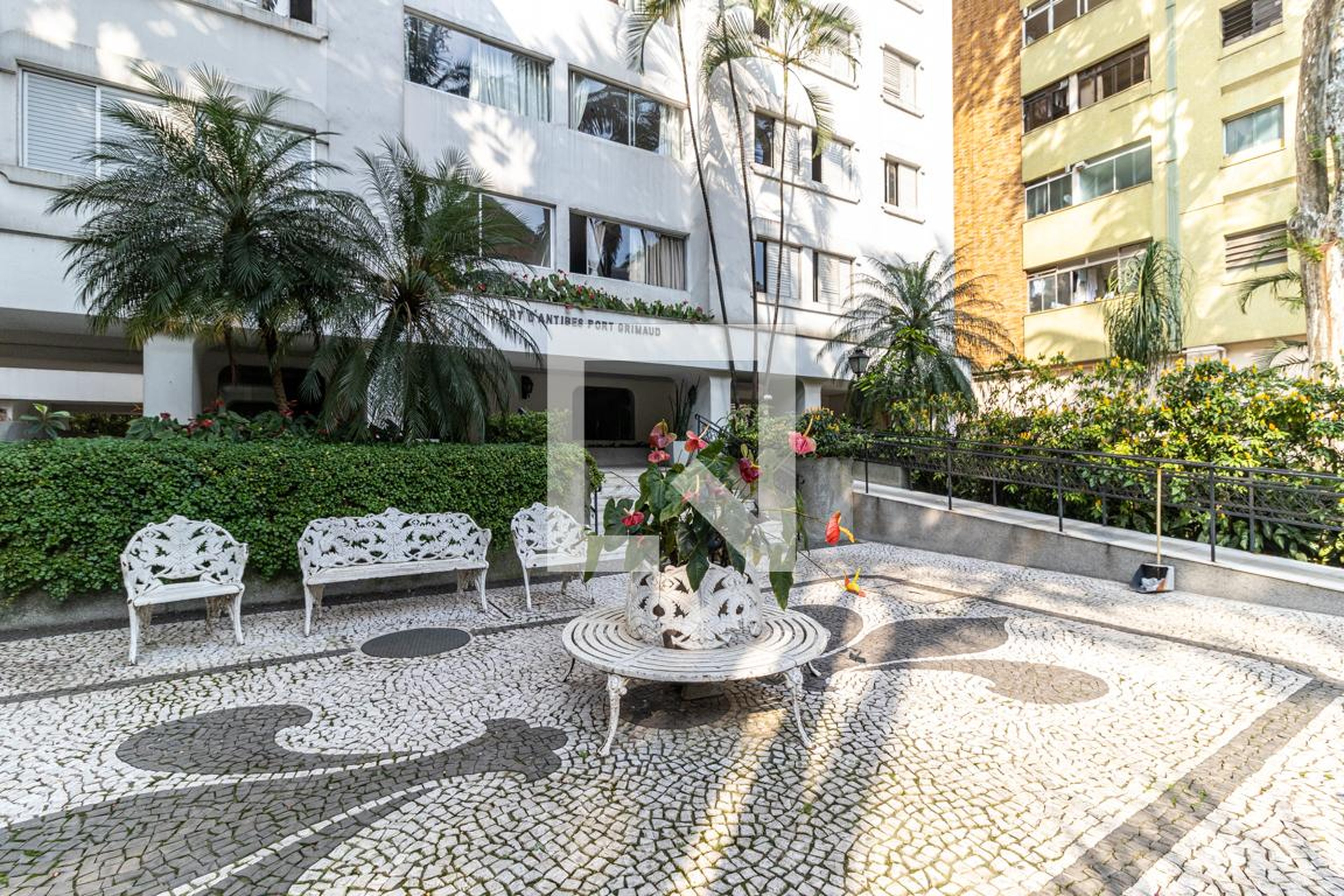 Entrada - Edifícios Port DAntibes & Port Grimaud
