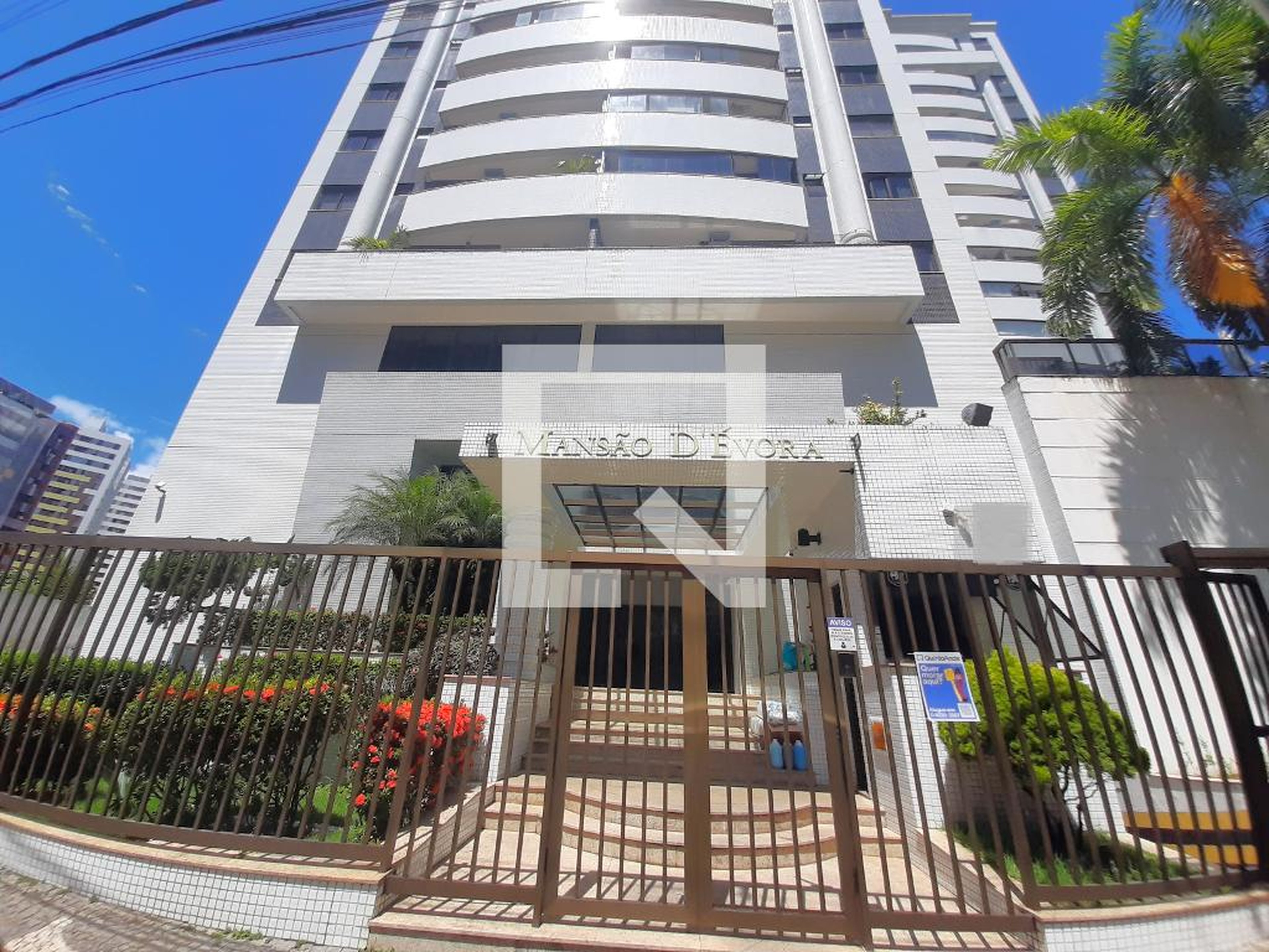 Fachada Condomínio Mansão D'evora