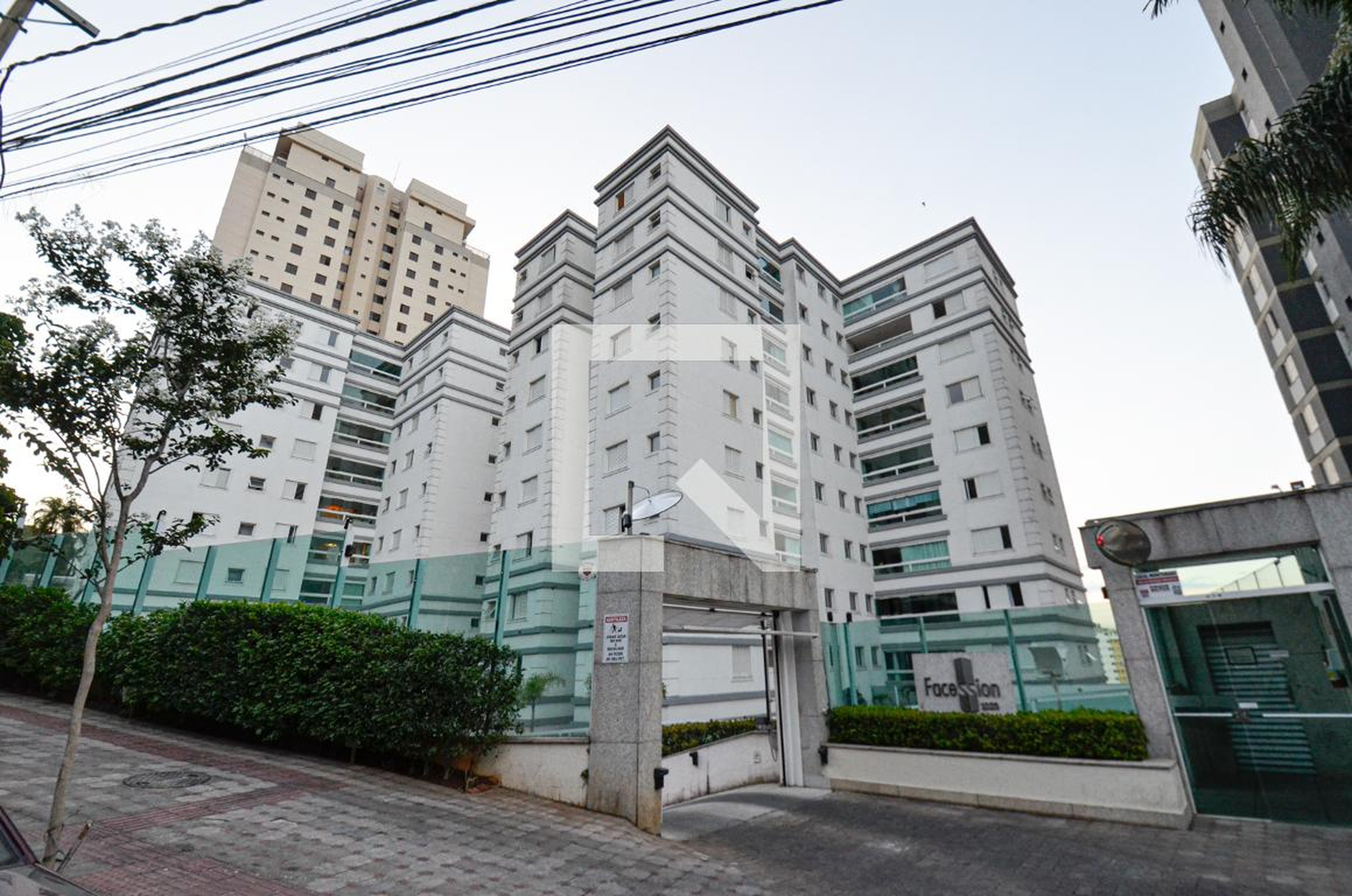 Fachada do predio Condomínio Faces Sion