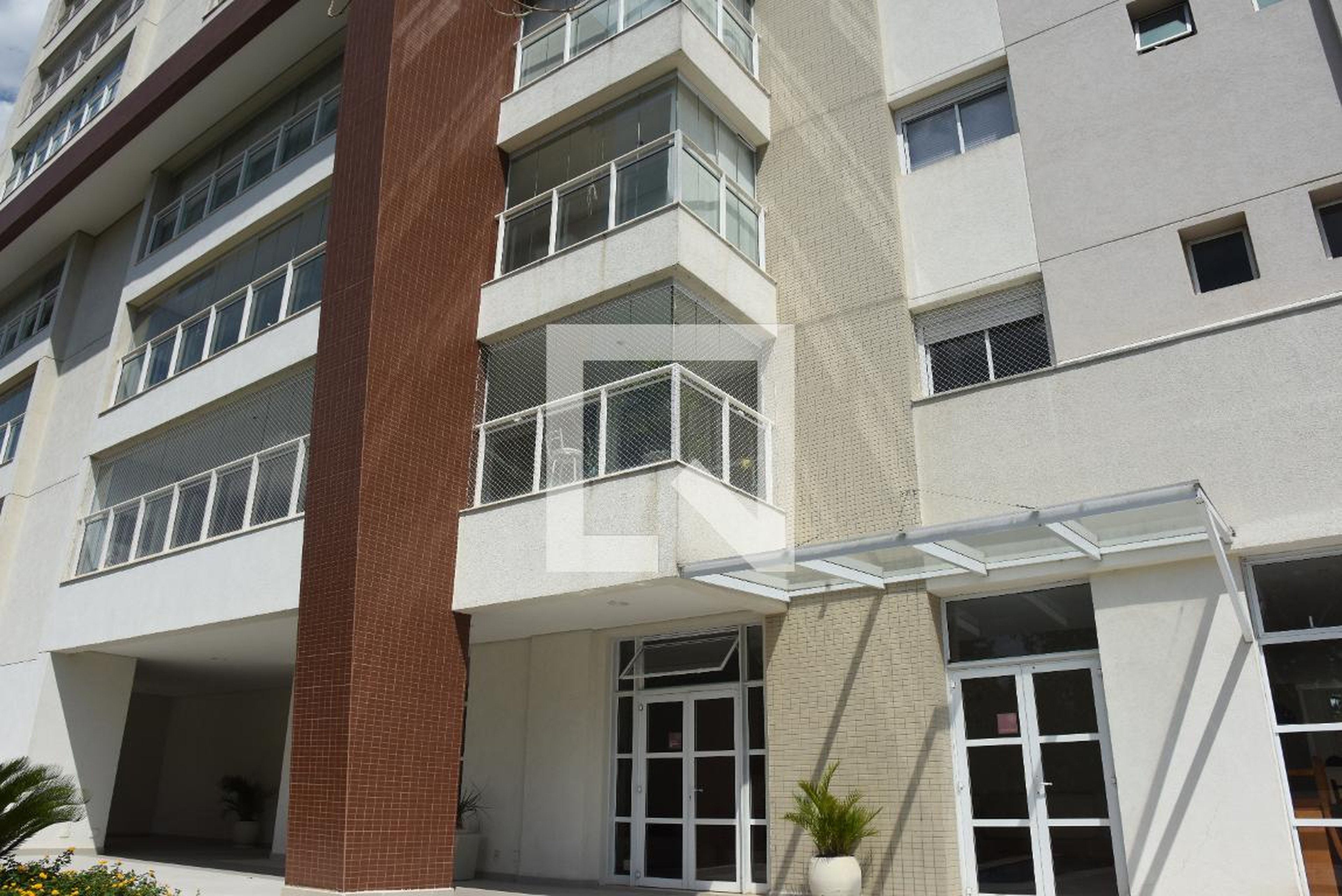 Fachada do Prédio Condomínio Cena Golf Residencial