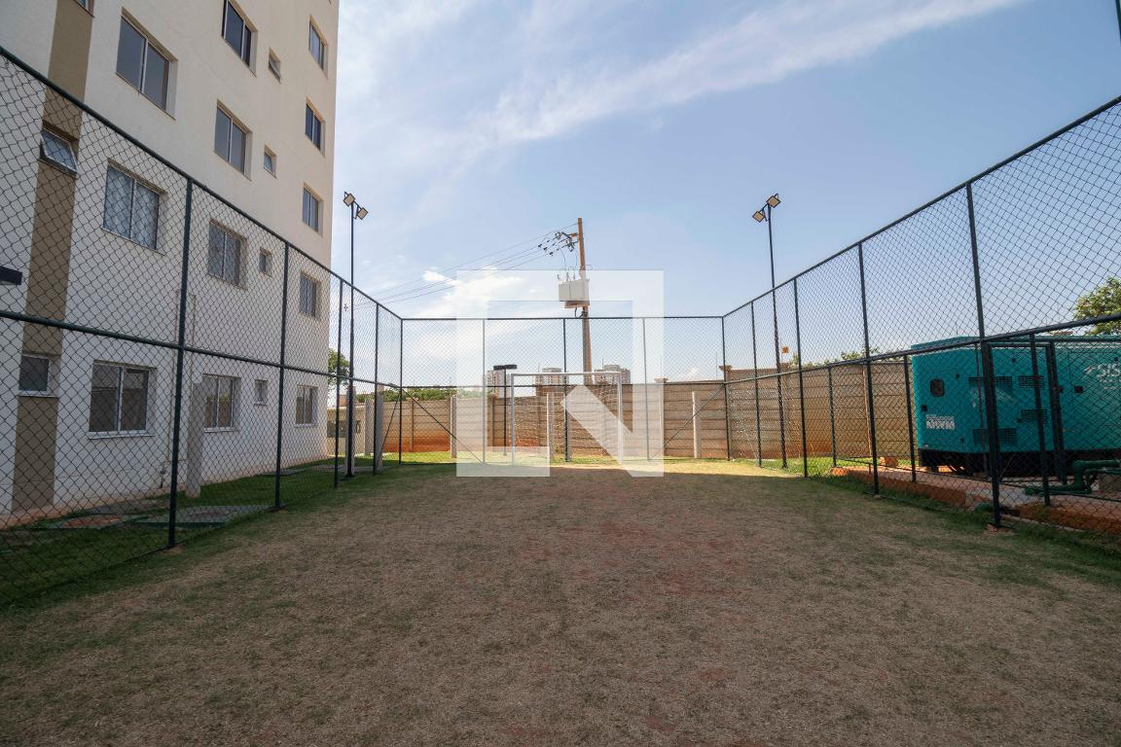 Quadra Esportiva - Estação Rni