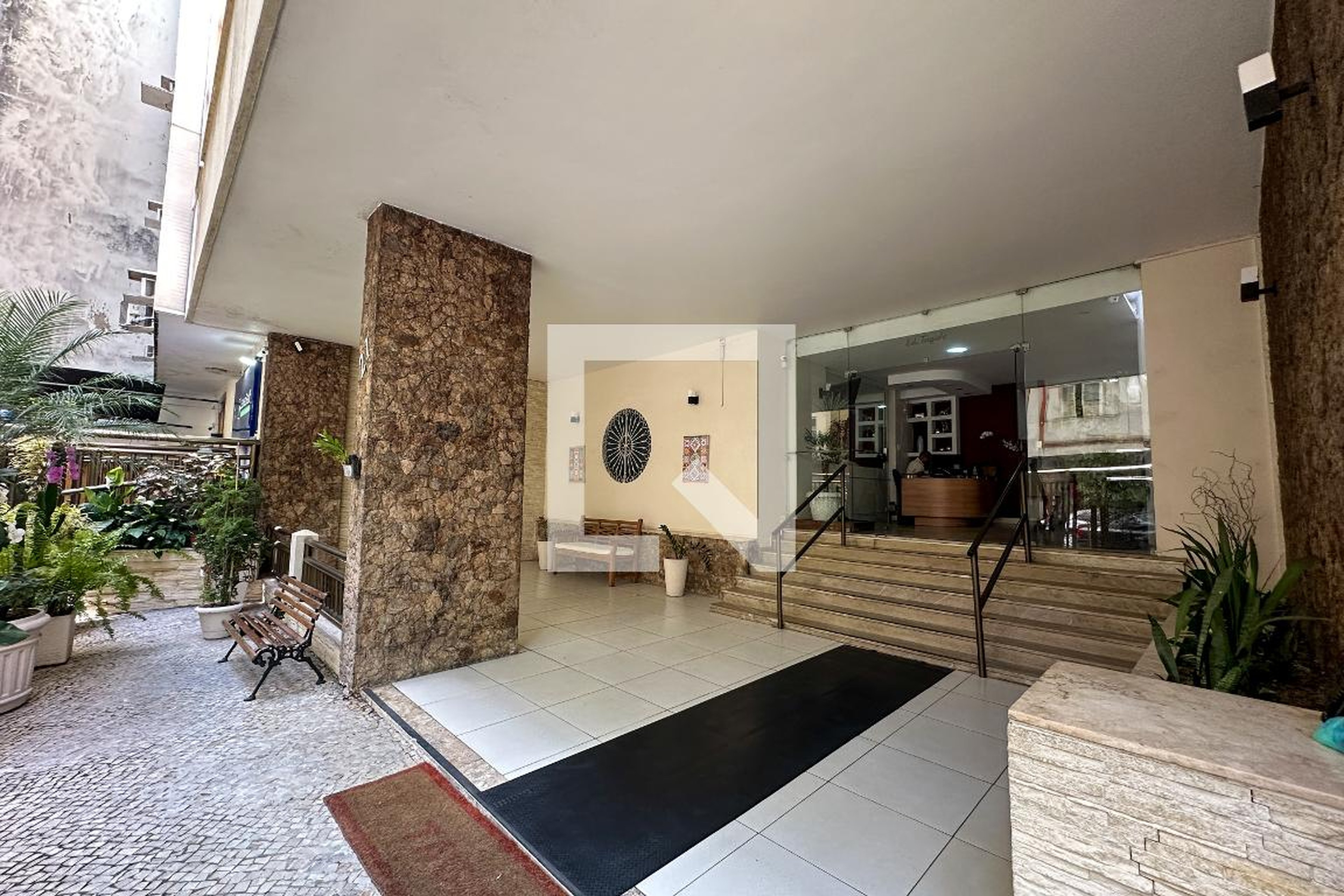 Entrada - Edifício Tágide